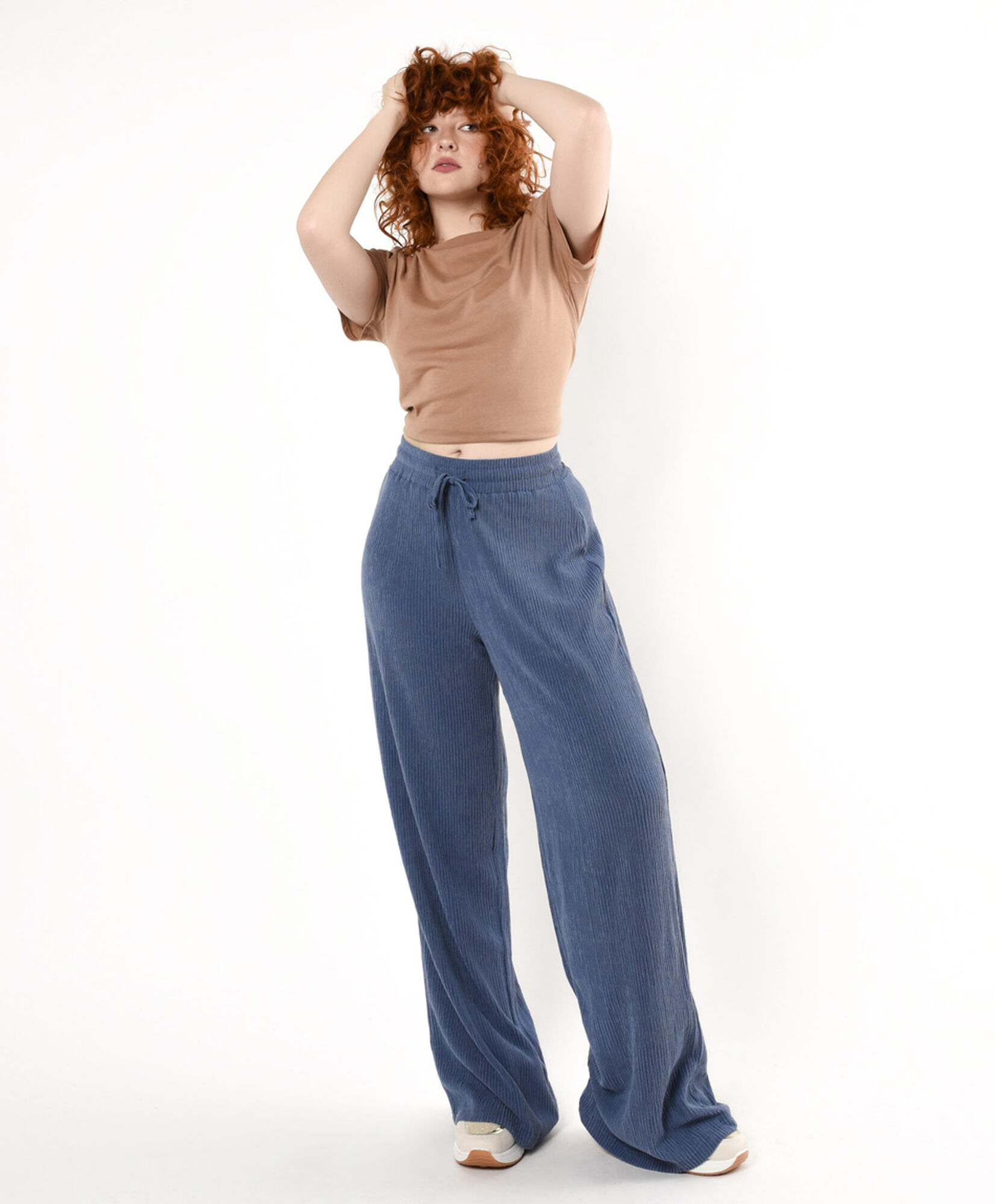 Pantalón mujer acanalado comfy wide Pantalón mujer acanalado comfy wide