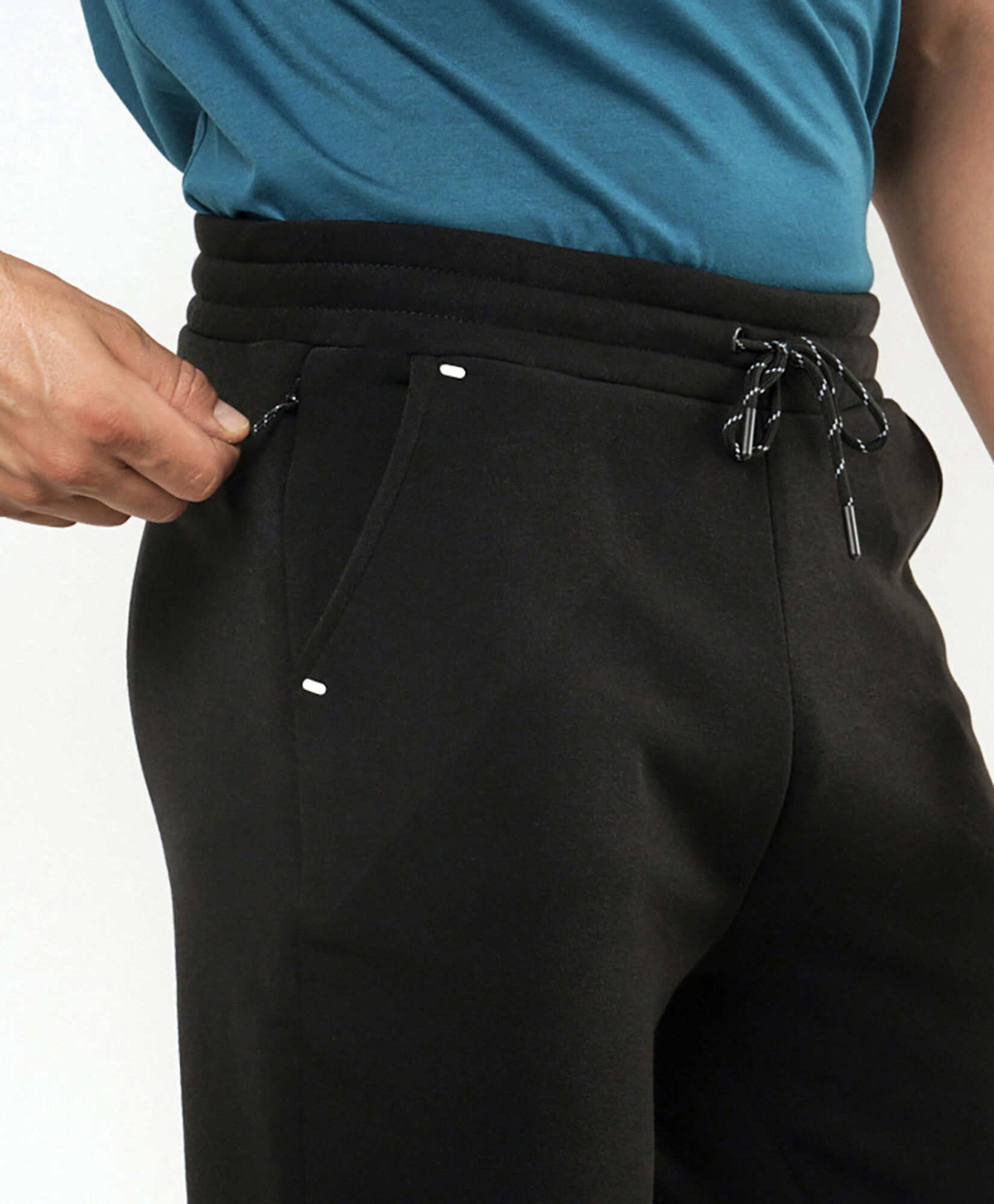 Pantalón deportivo hombre full black Pantalón deportivo hombre full black