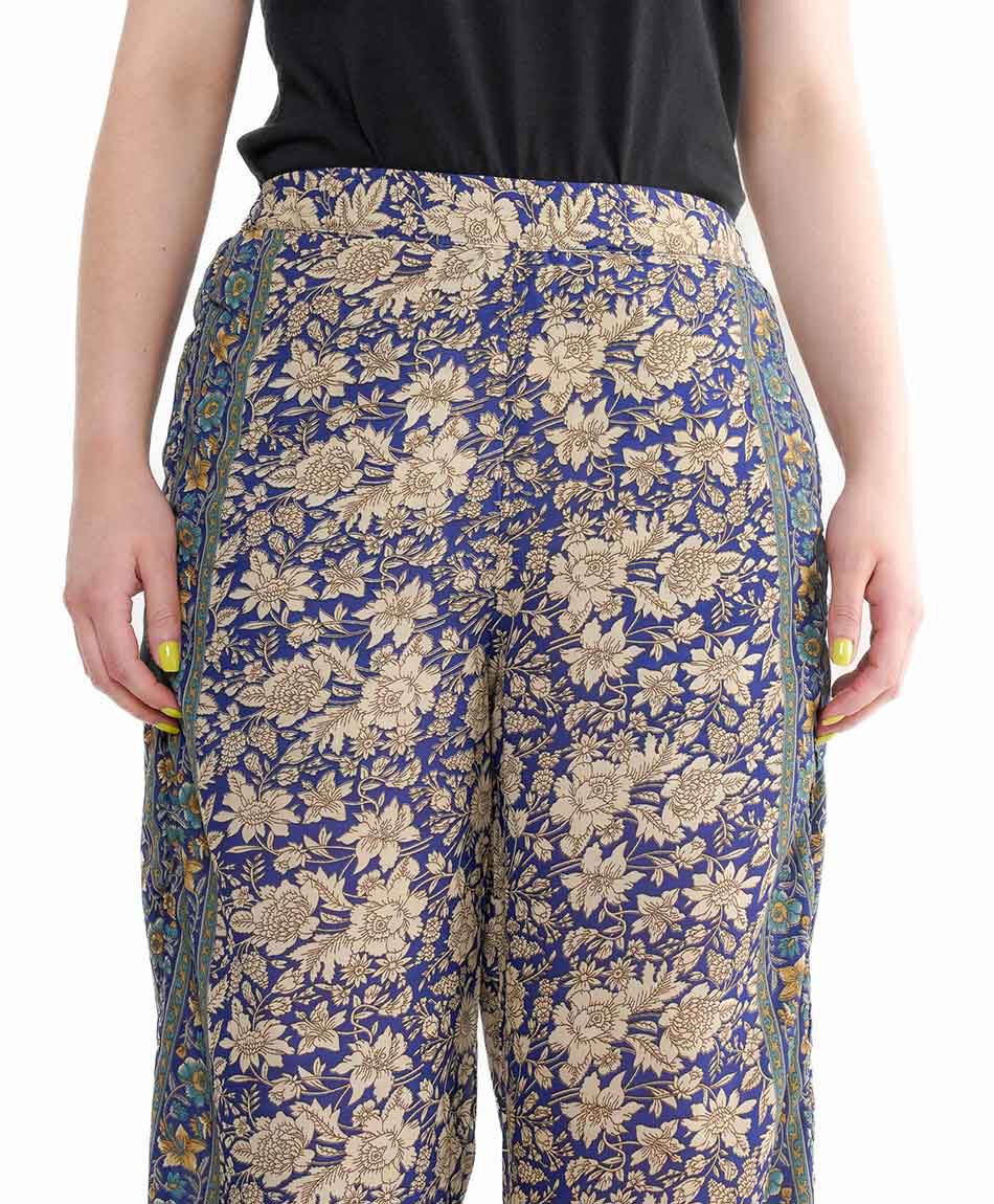 Pantal&oacute;n mujer contraste