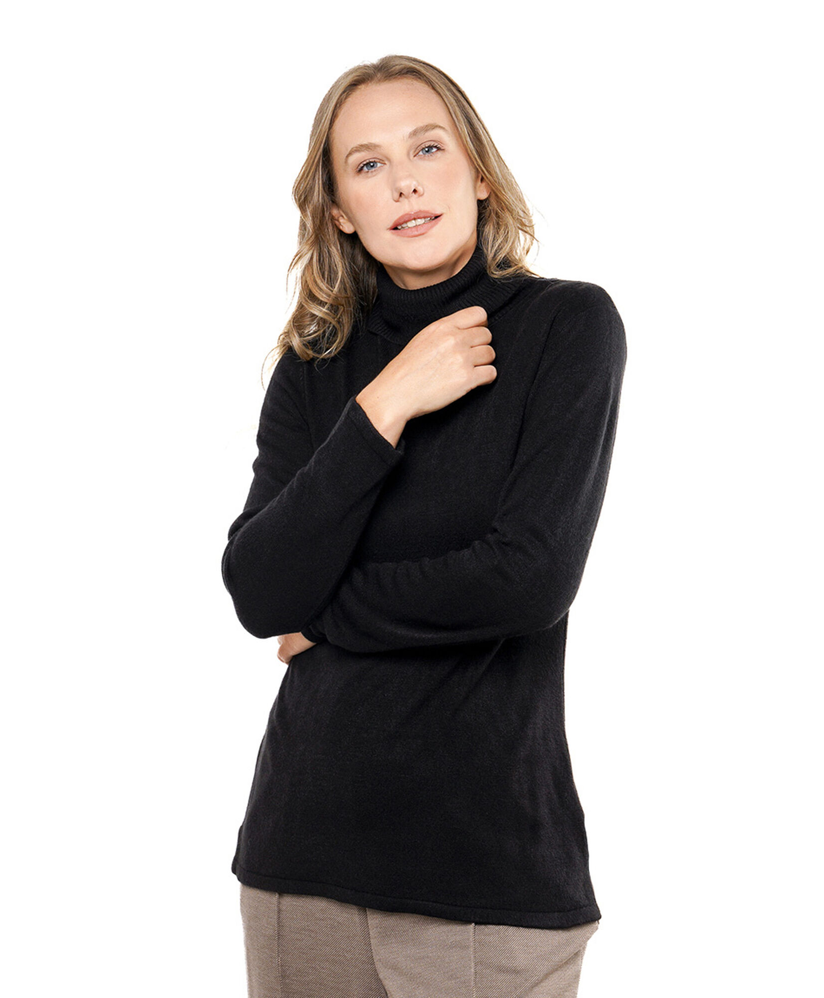 Sweater mujer liso cuello alto Sweater mujer liso cuello alto