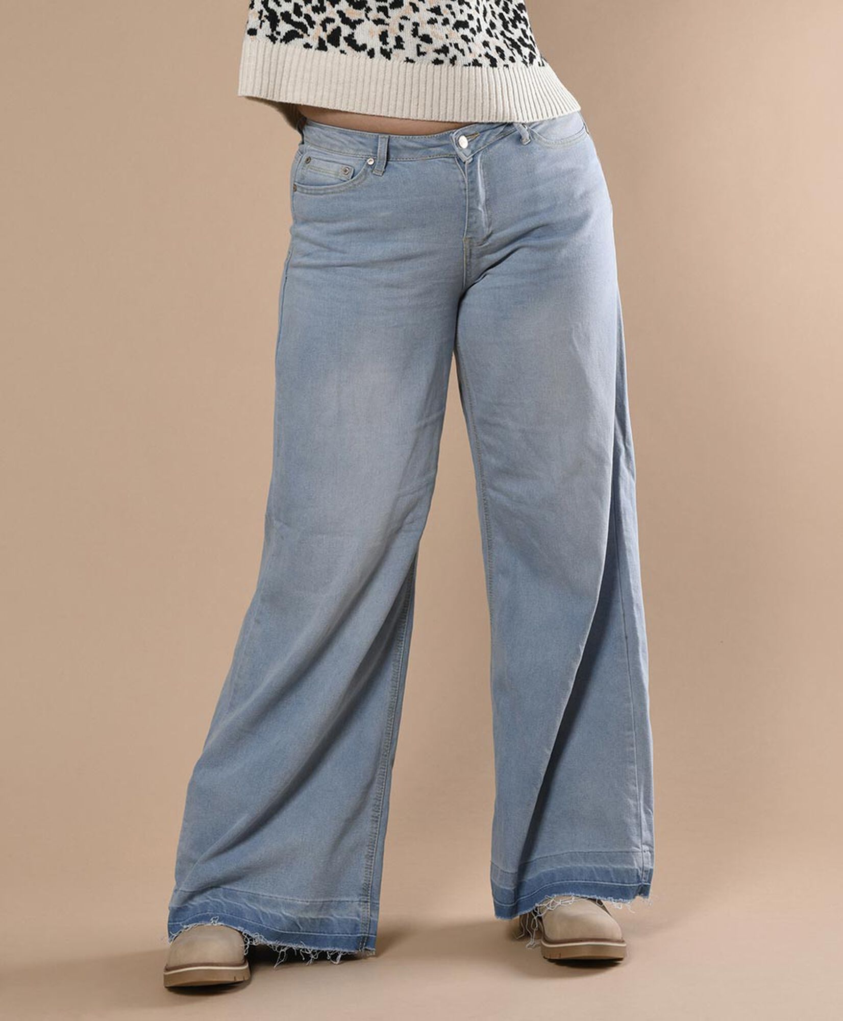 Jeans tiro alto Jeans tiro alto