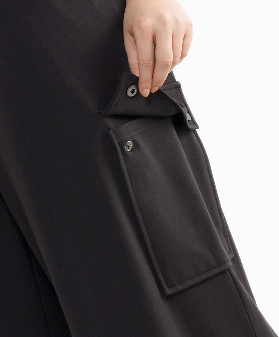 Pantal&oacute;n mujer cargo tiro alto