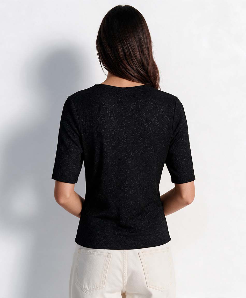 Polera mujer cuello asim&eacute;trico