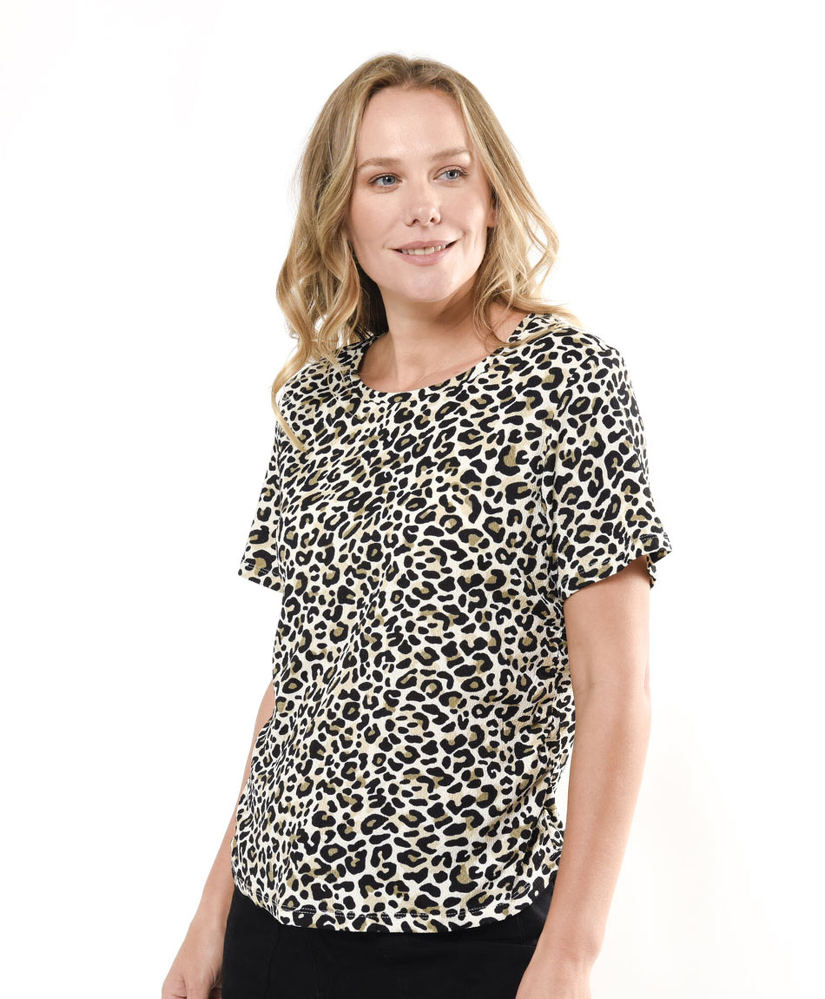 Polera mujer animal print drapeada Polera mujer animal print drapeada