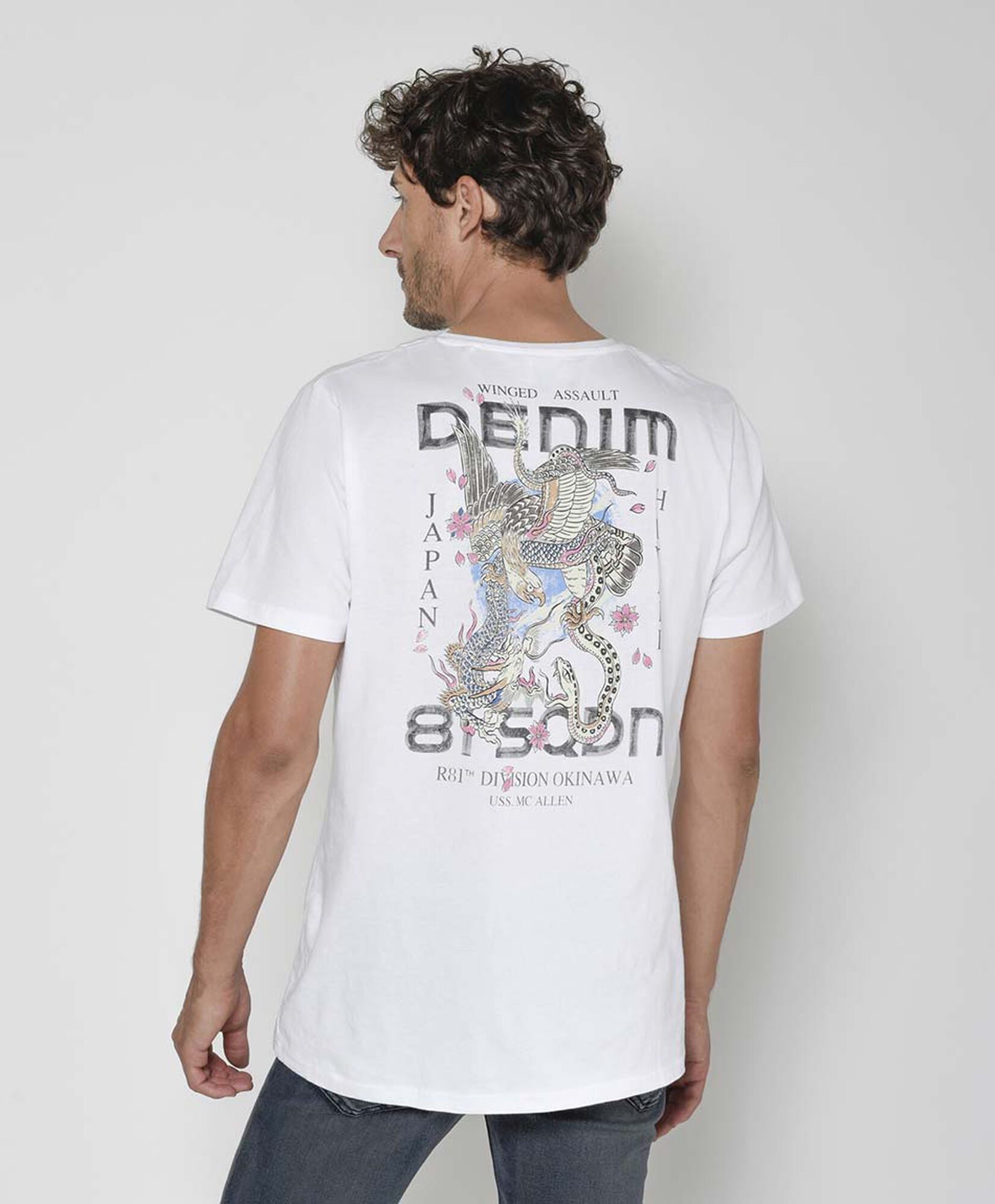 Polera hombre doble estampado Polera hombre doble estampado