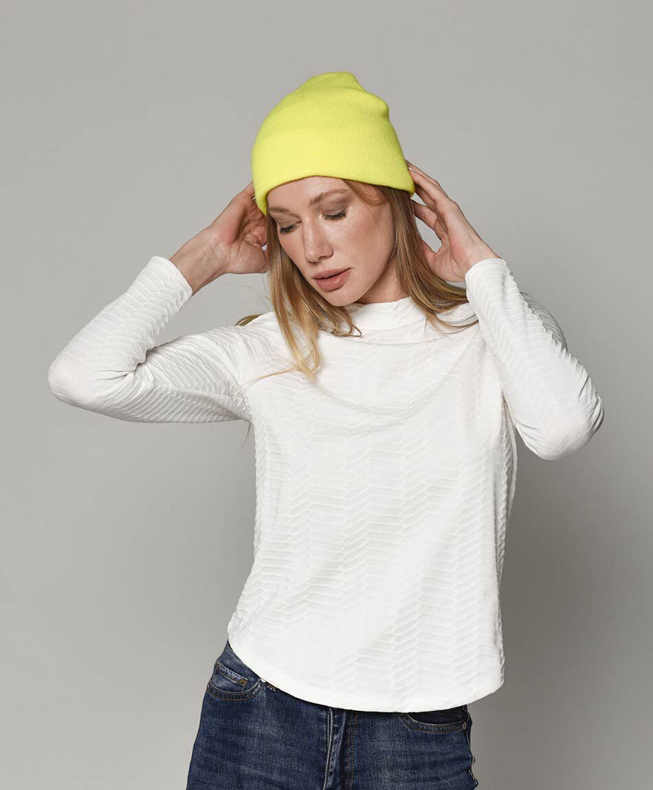 Polera mujer texturizada