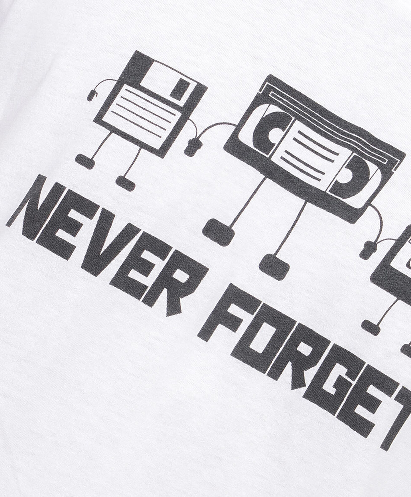 Polera hombre never forget Polera hombre never forget