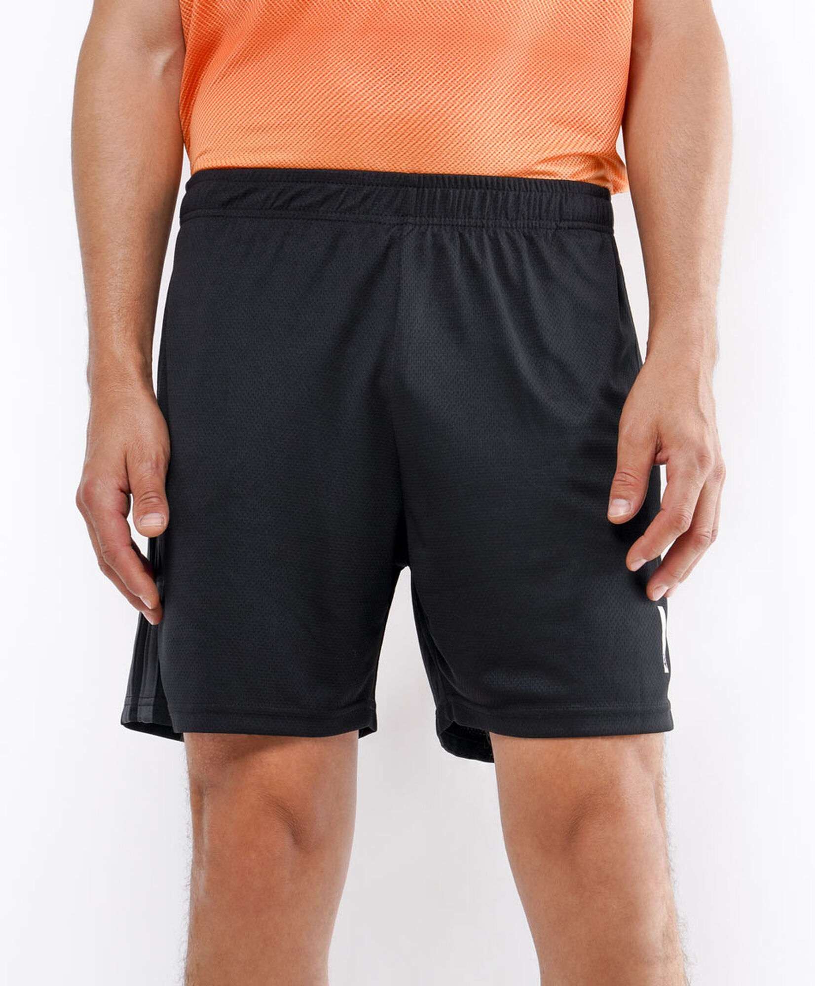 Short deportivo hombre malla líneas Short deportivo hombre malla líneas