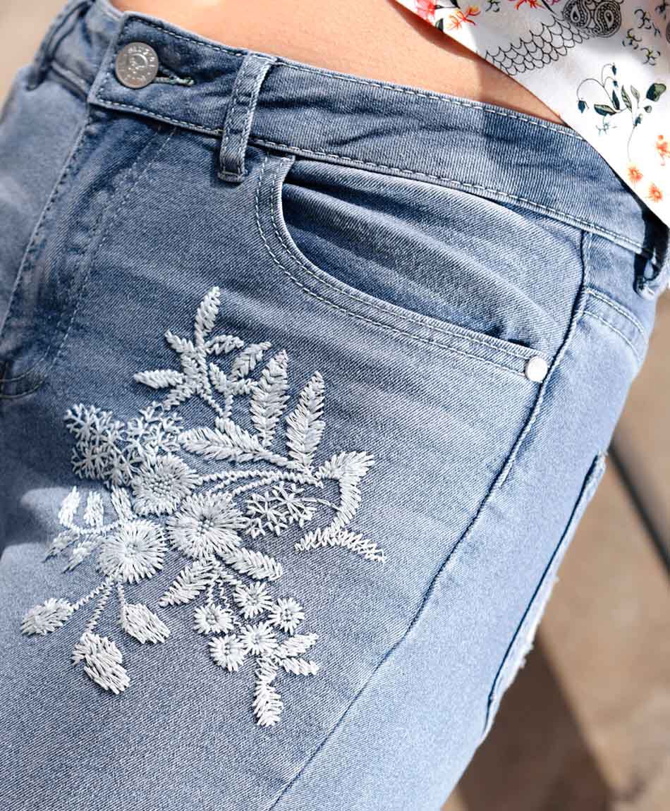 Jeans mujer bordados skinny fit