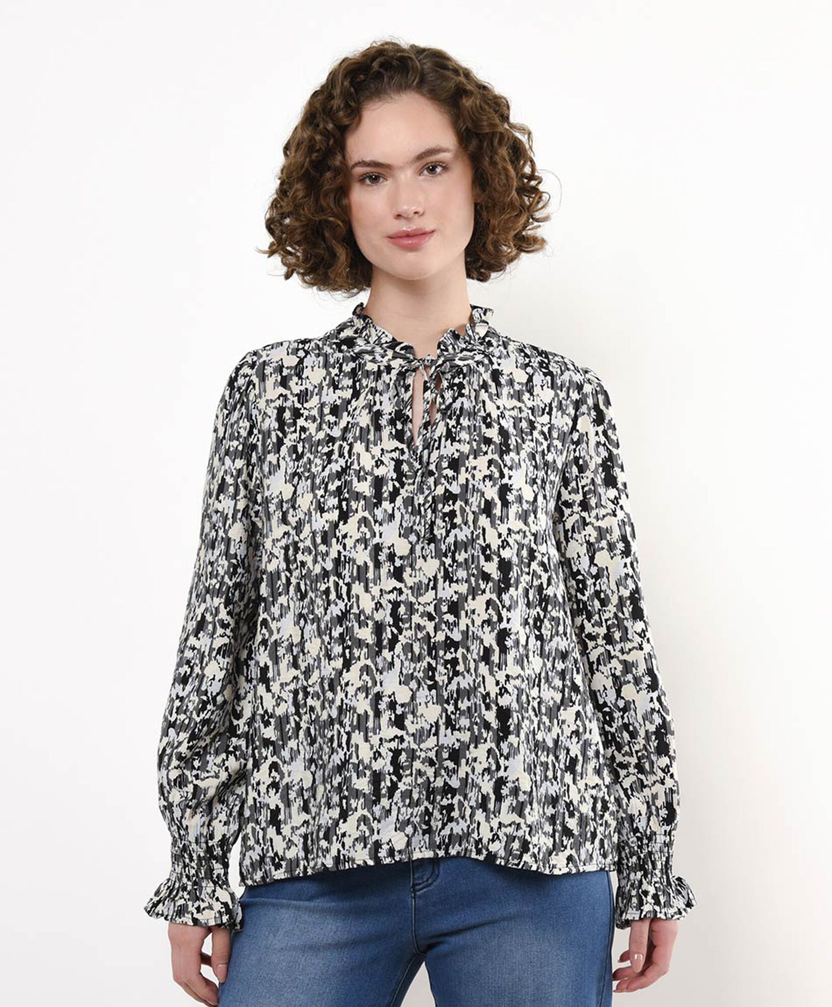 Blusa mujer print lazo en cuello Blusa mujer print lazo en cuello