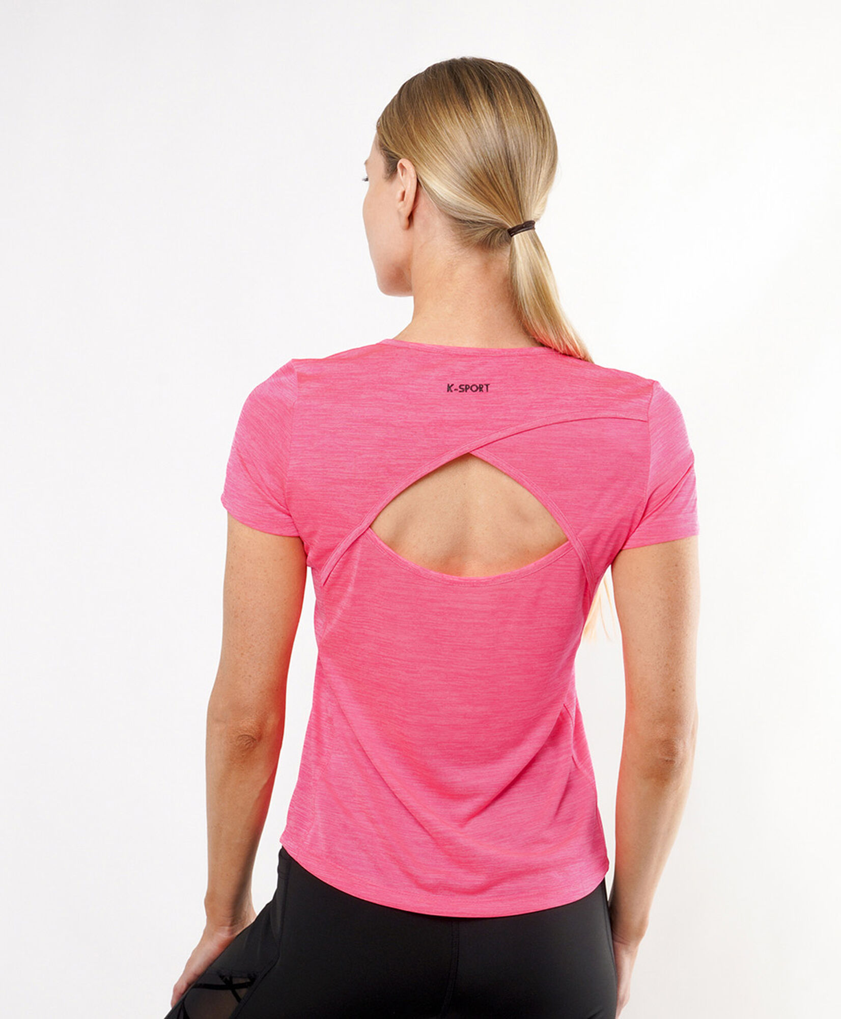 Polera deportiva mujer fucsia Polera deportiva mujer fucsia