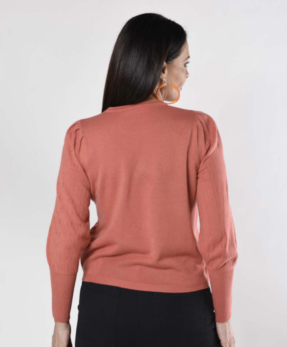 Sweater mujer calado en mangas