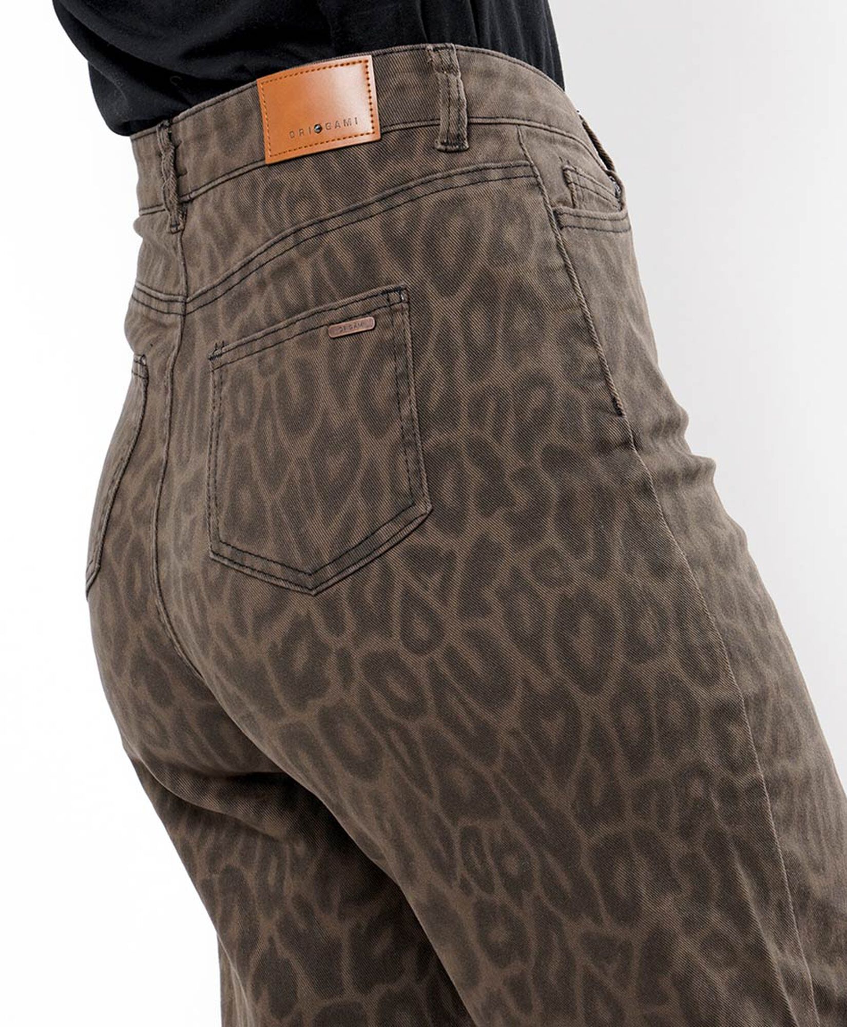 Jeans mujer animal print wide Jeans mujer animal print wide