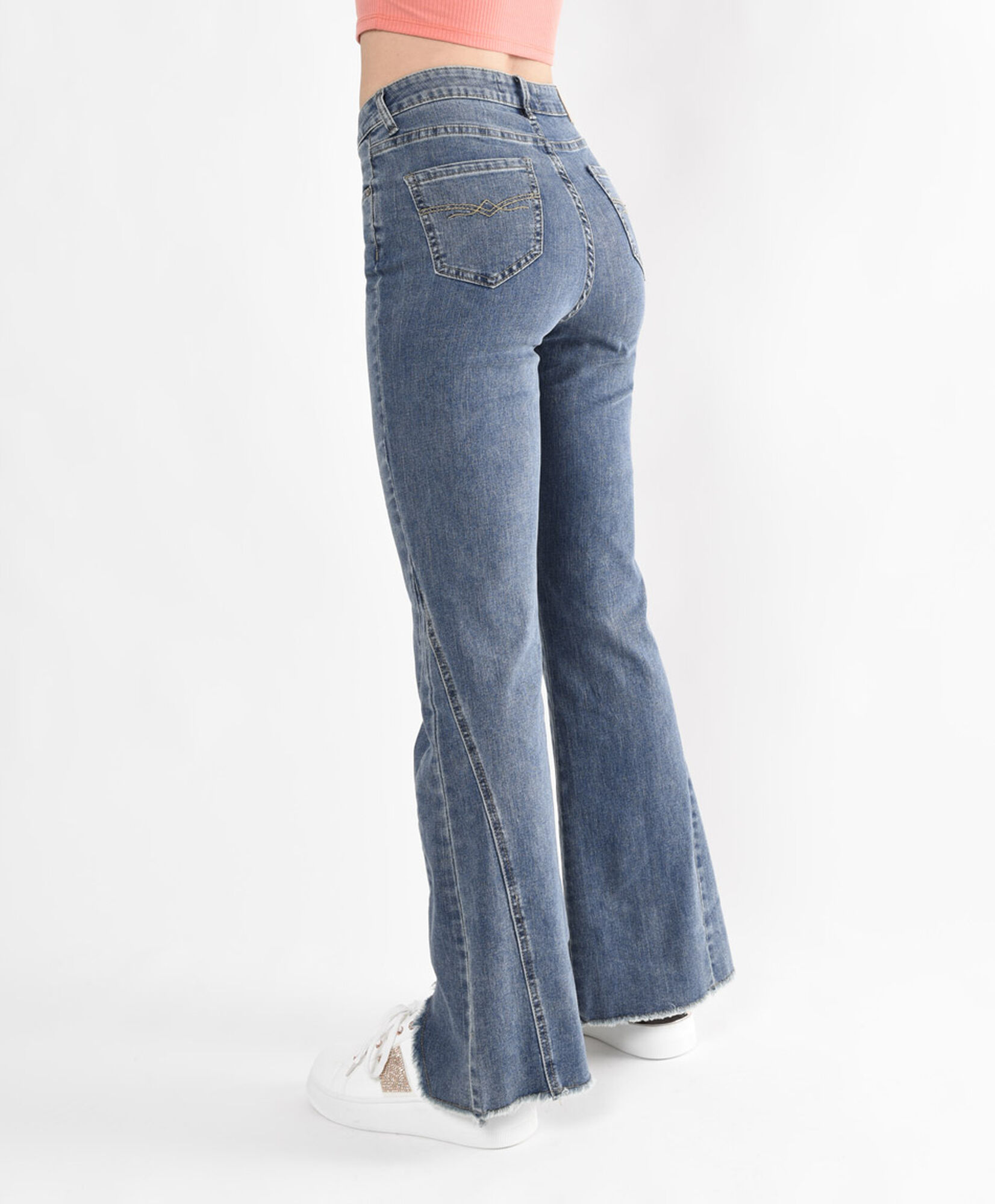 Jeans mujer desflecado flare Jeans mujer desflecado flare
