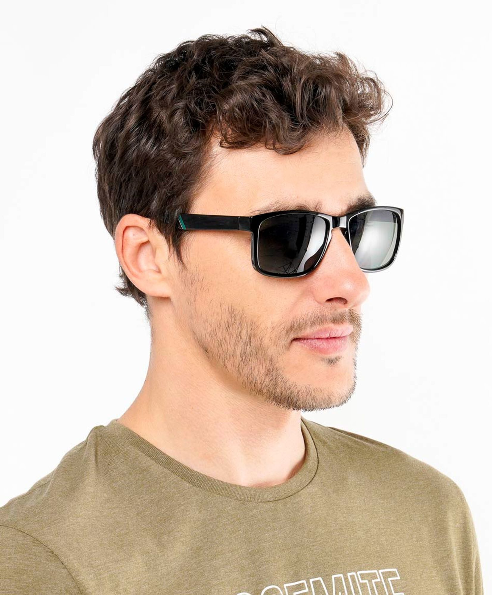 Lente hombre cuadrado diseño Lente hombre cuadrado diseño