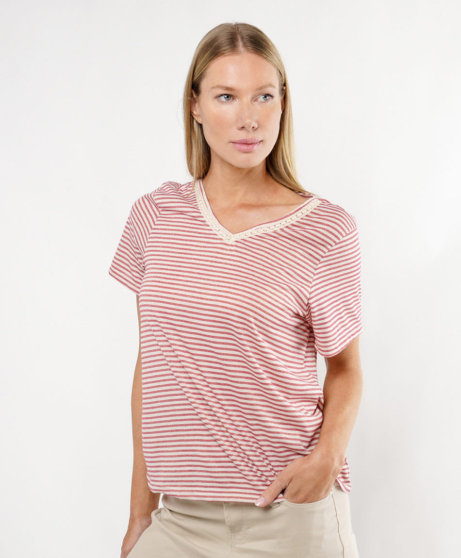 Polera mujer l&iacute;neas brillos