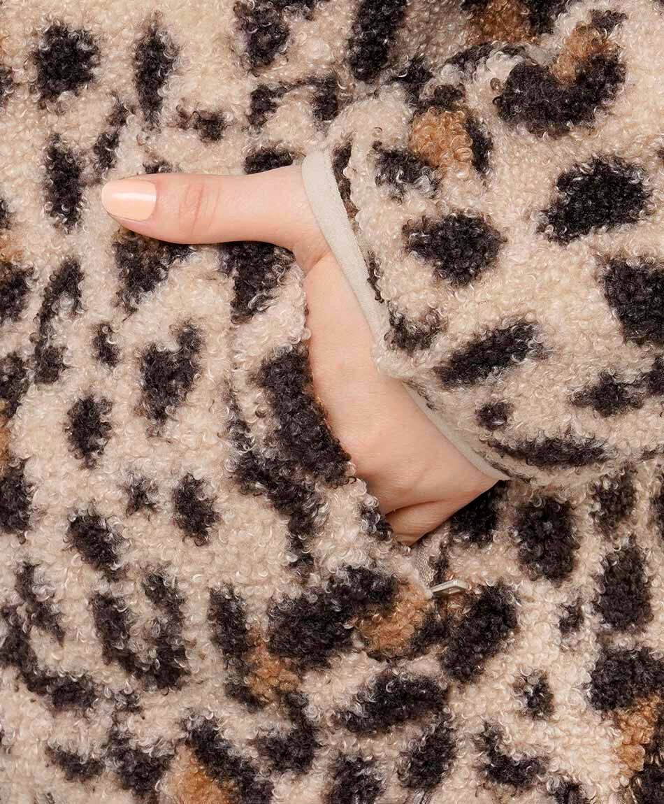 Chaqueta mujer animal print light