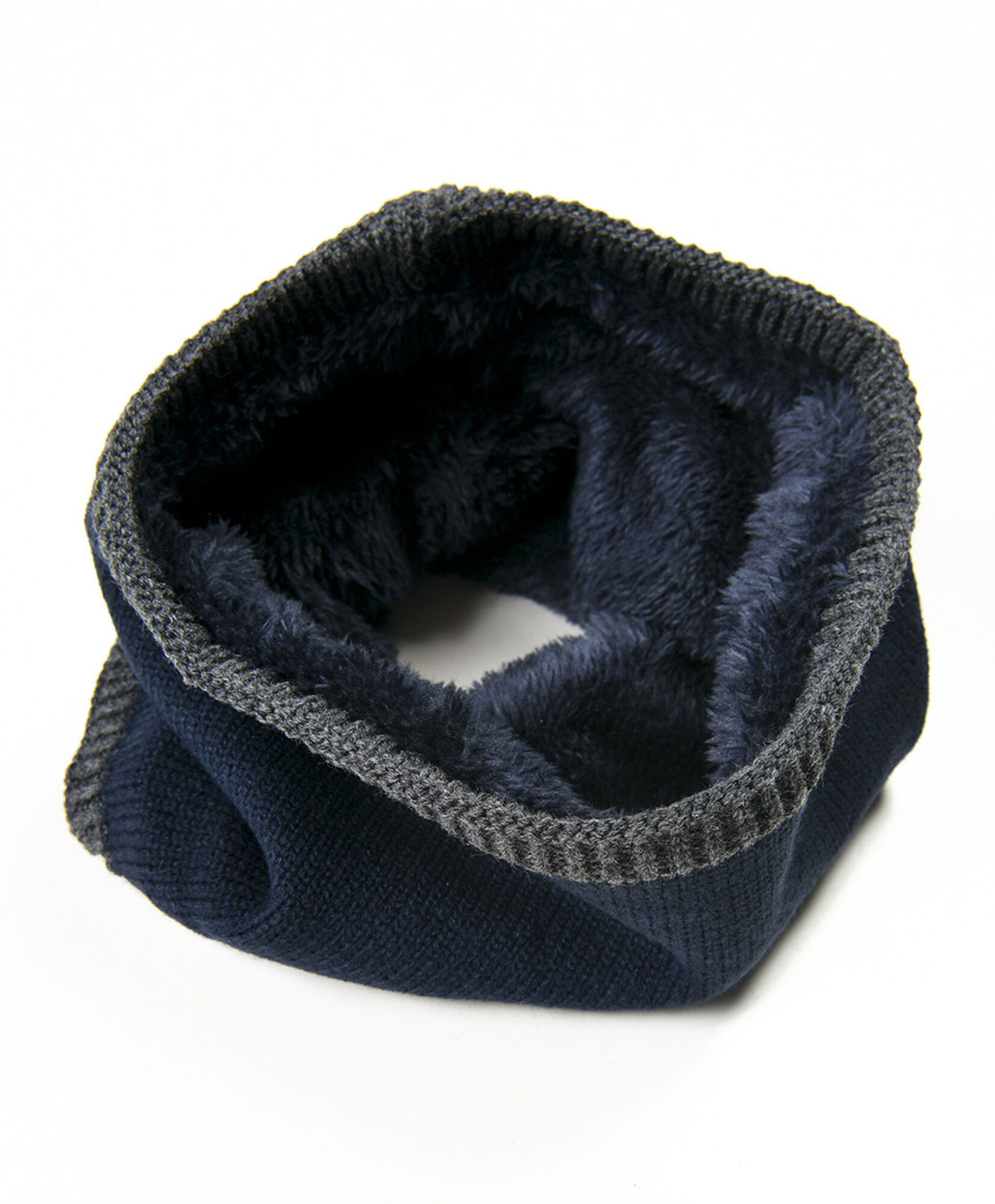 Cuello infantil forrado azul Cuello infantil forrado azul