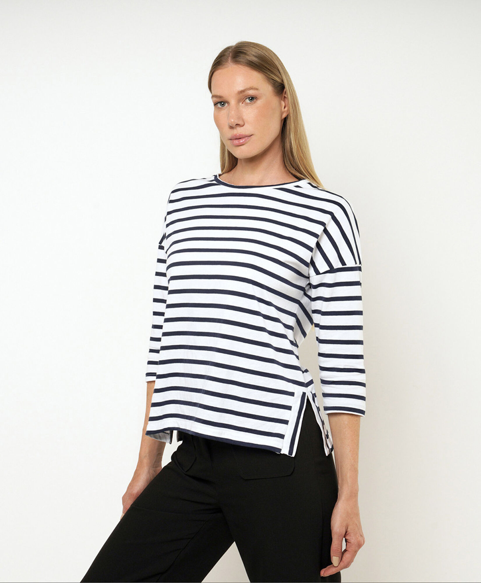 Polera mujer rayas abierta lateral Polera mujer rayas abierta lateral