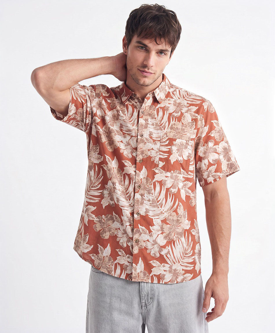 Camisa hombre hojas flores viscosa