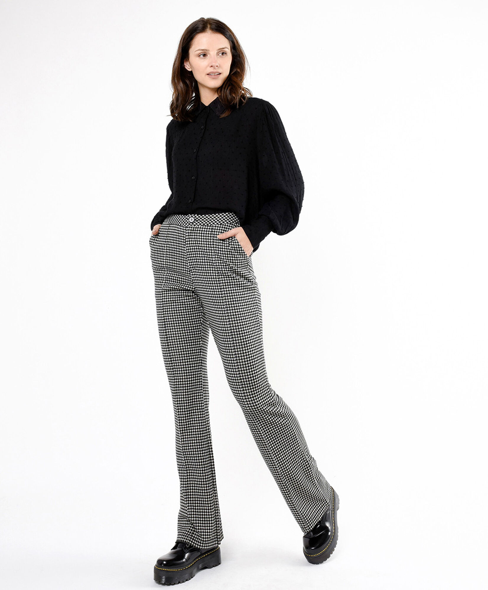 Pantalón mujer pied de poule costura frontal Pantalón mujer pied de poule costura frontal