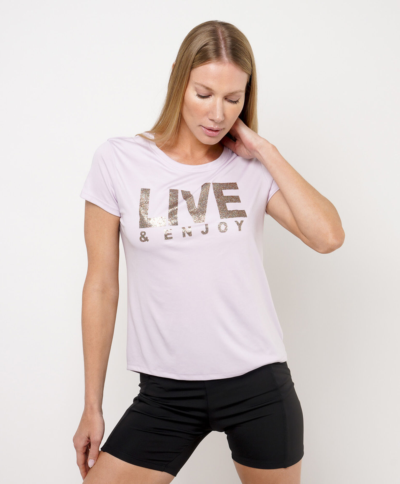 Polera deportiva mujer live Polera deportiva mujer live