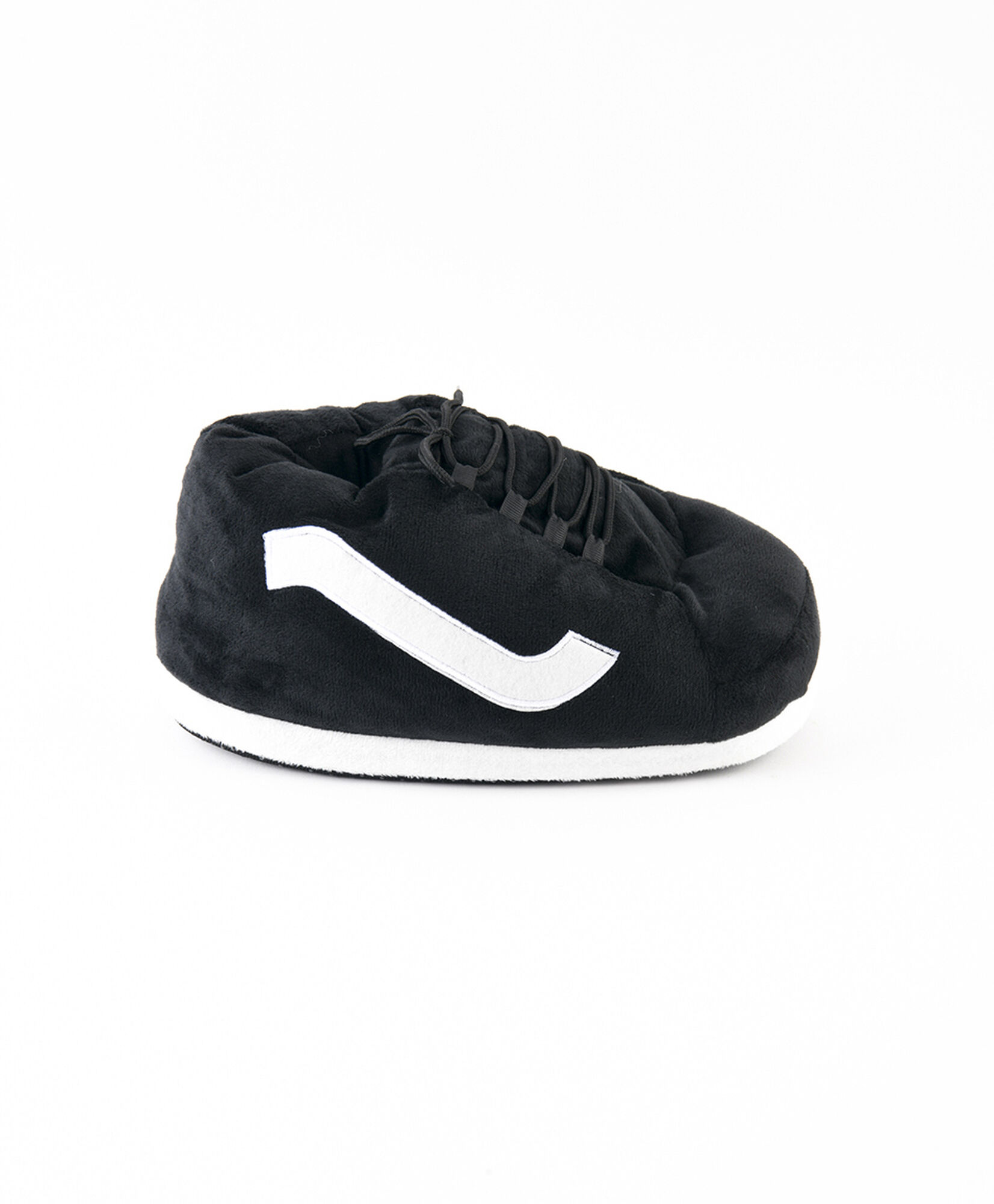 BOTIN ZAPATILLA NEGRA BOTIN ZAPATILLA NEGRA