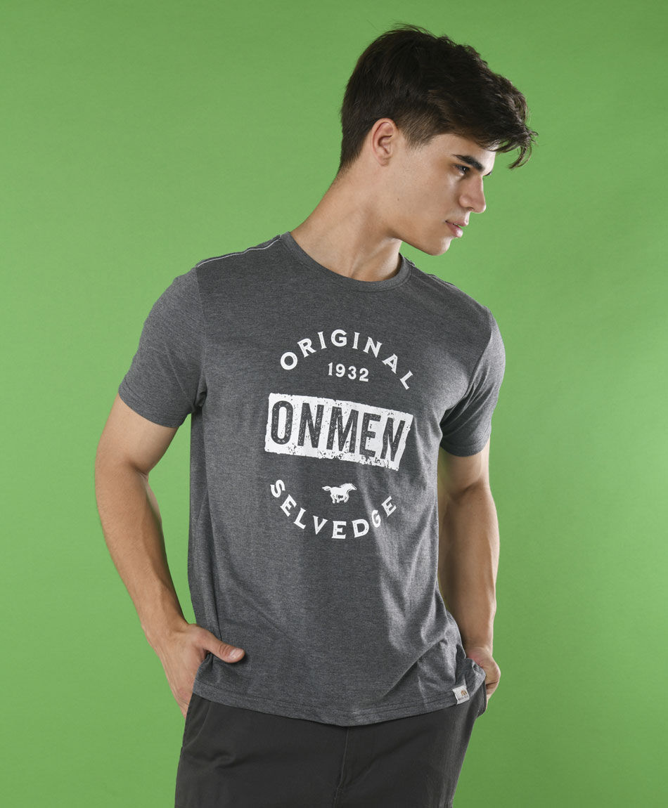 Polera manga corta cuello redondo