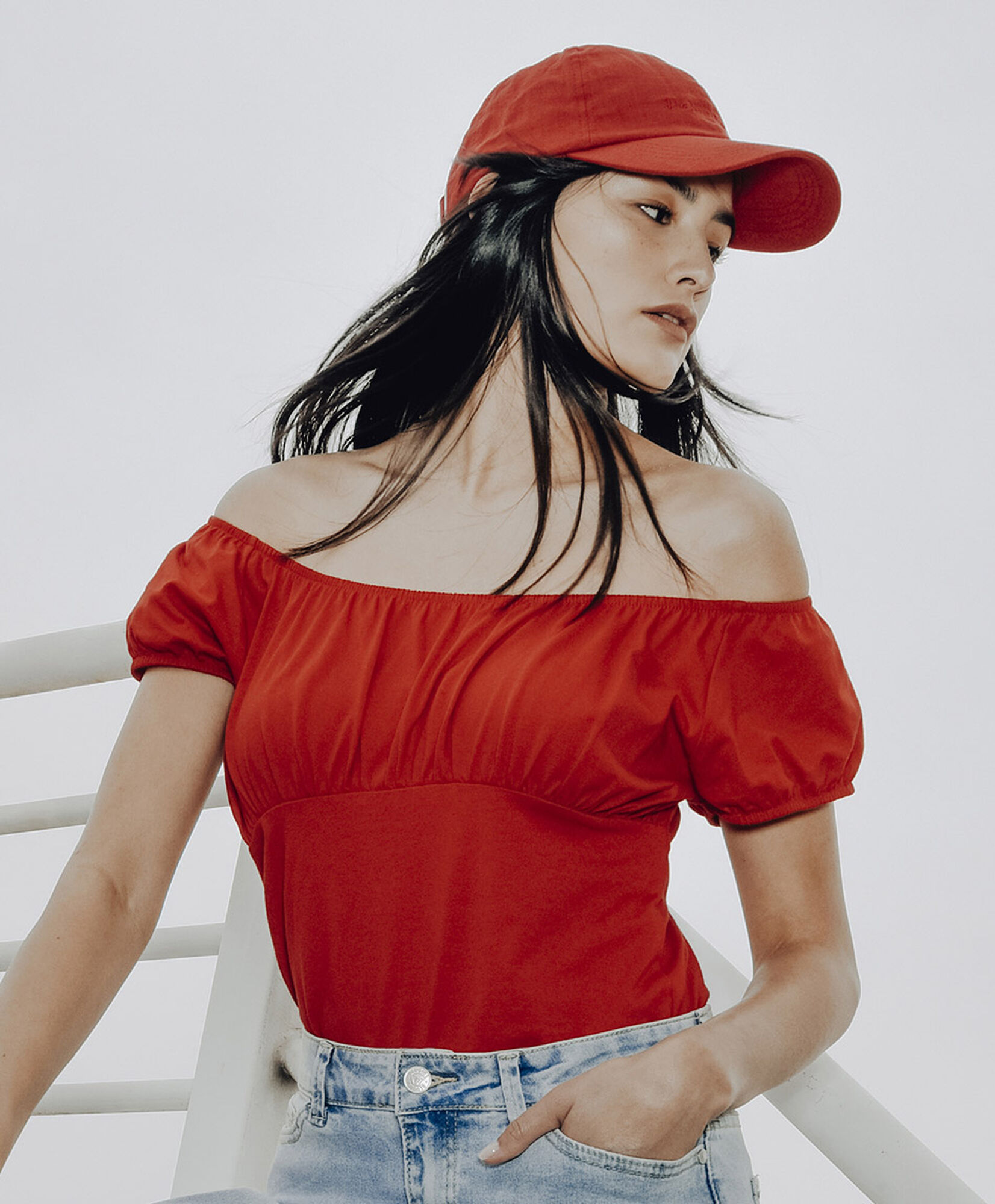 Polera mujer hombros descubiertos Polera mujer hombros descubiertos