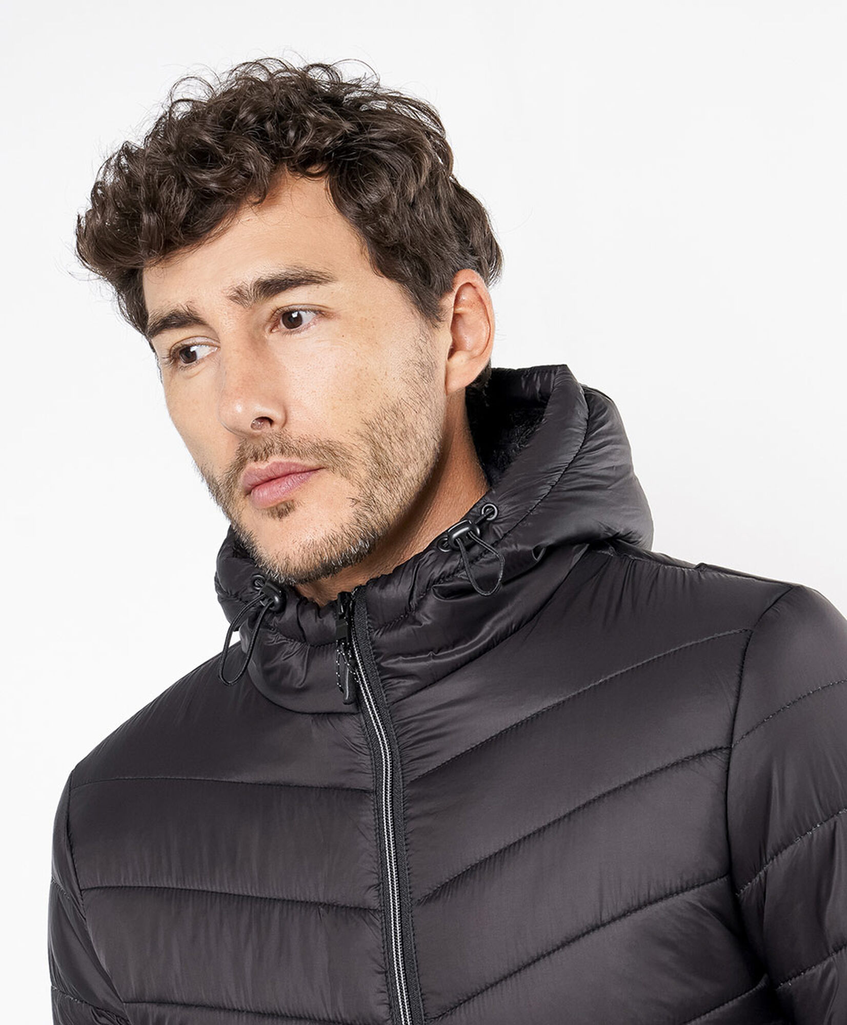 Parka hombre líneas negra Parka hombre líneas negra
