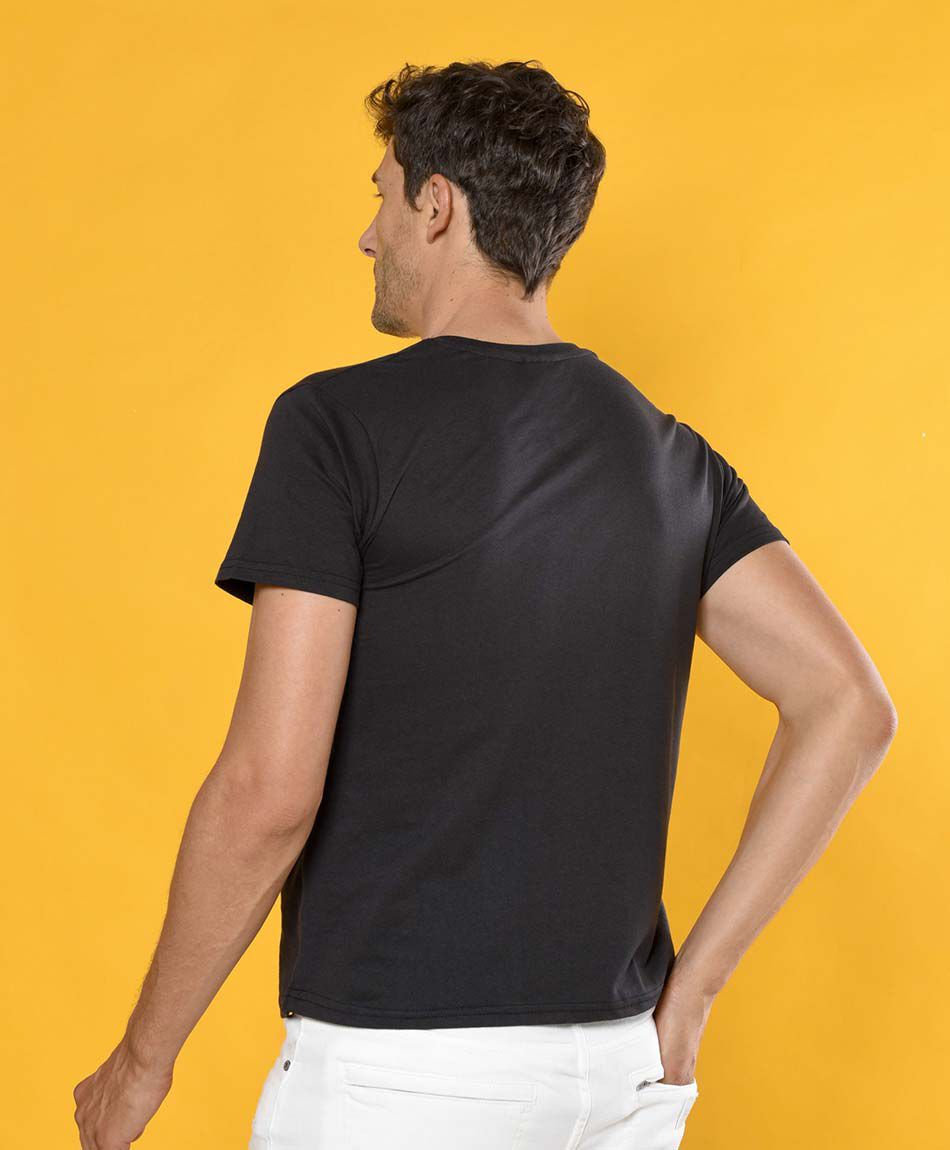 Polera manga corta cuello en v