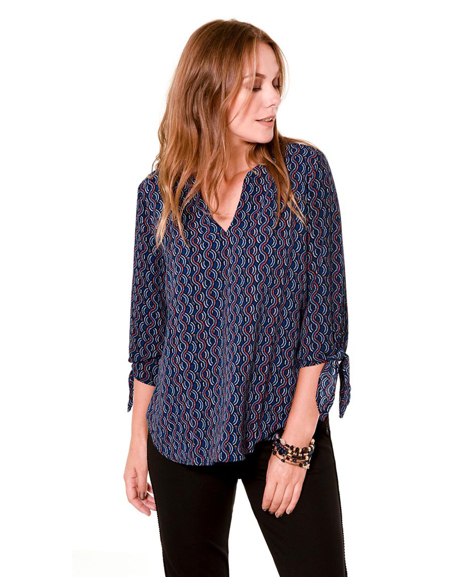 Blusa estampada figuritas Blusa estampada figuritas