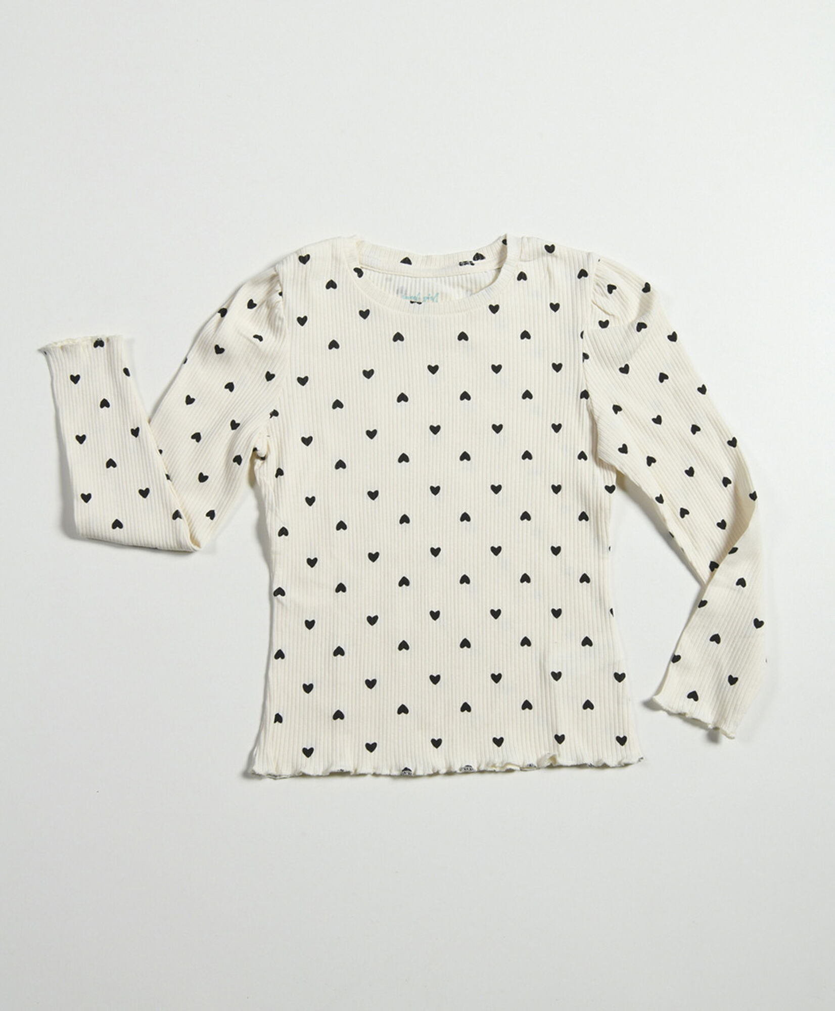Polera niña corazones acanalada Polera niña corazones acanalada