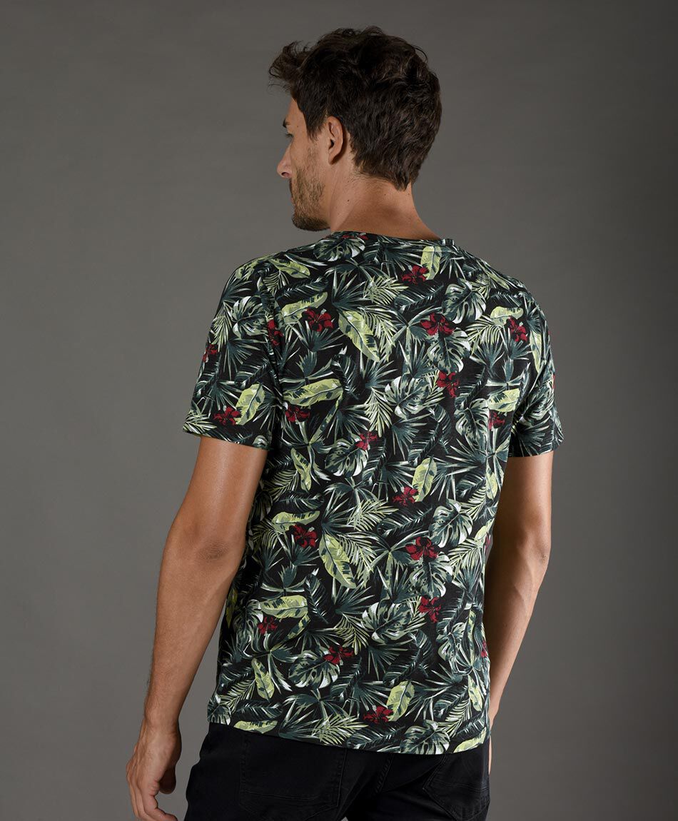Polera manga corta cuello redondo
