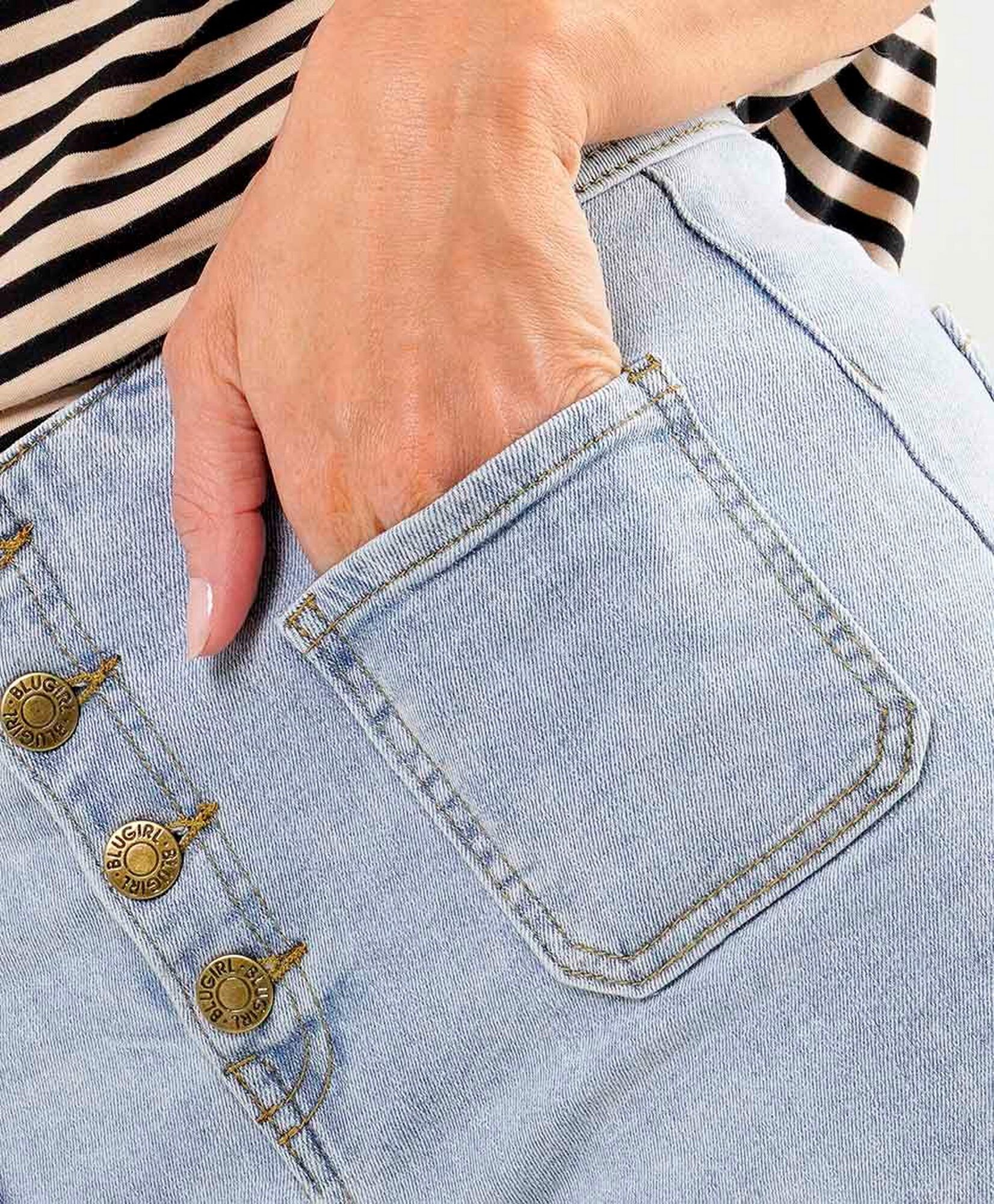 Jeans mujer cierre botones flare Jeans mujer cierre botones flare