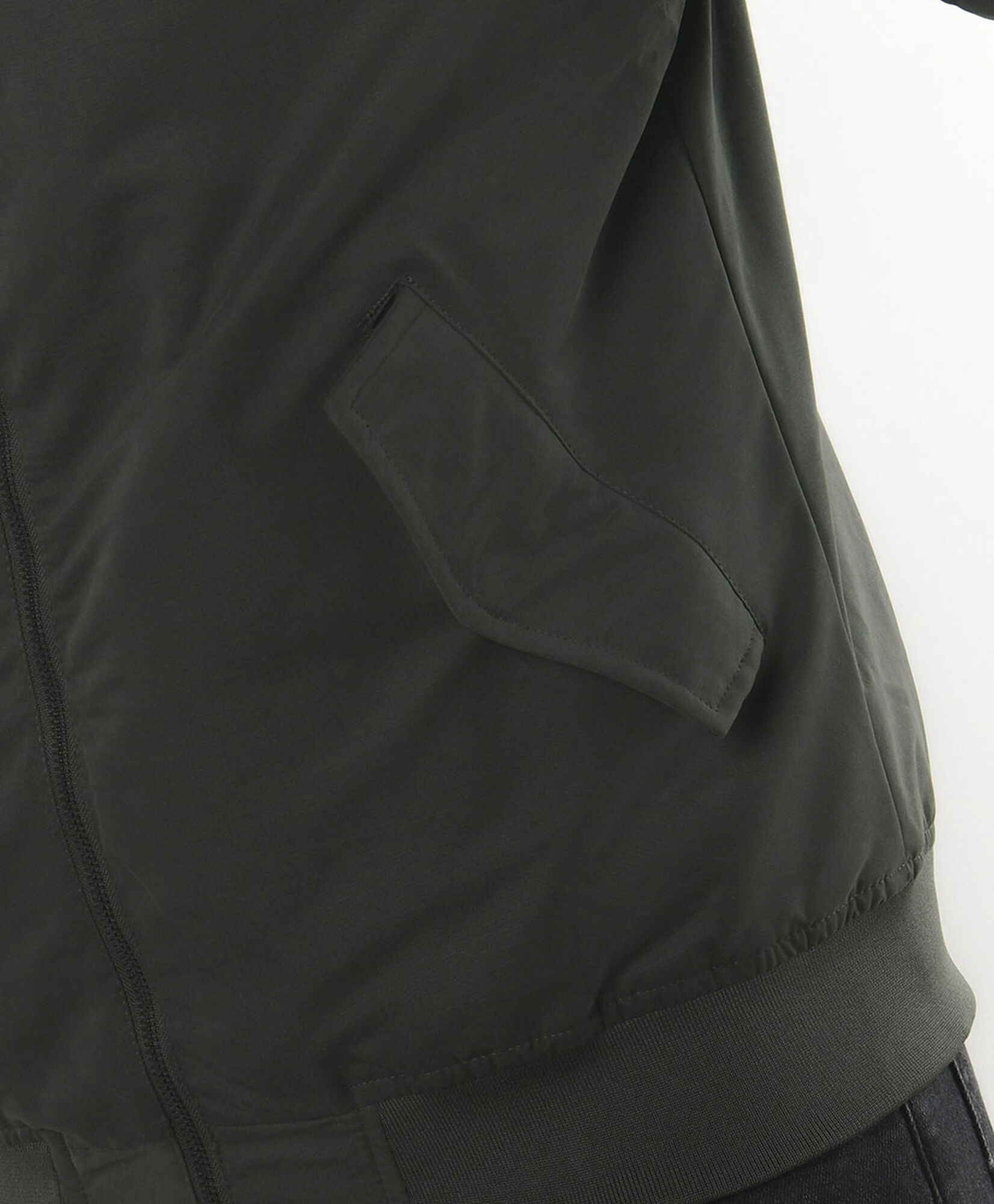 Chaqueta hombre estilo bomber verde Chaqueta hombre estilo bomber verde