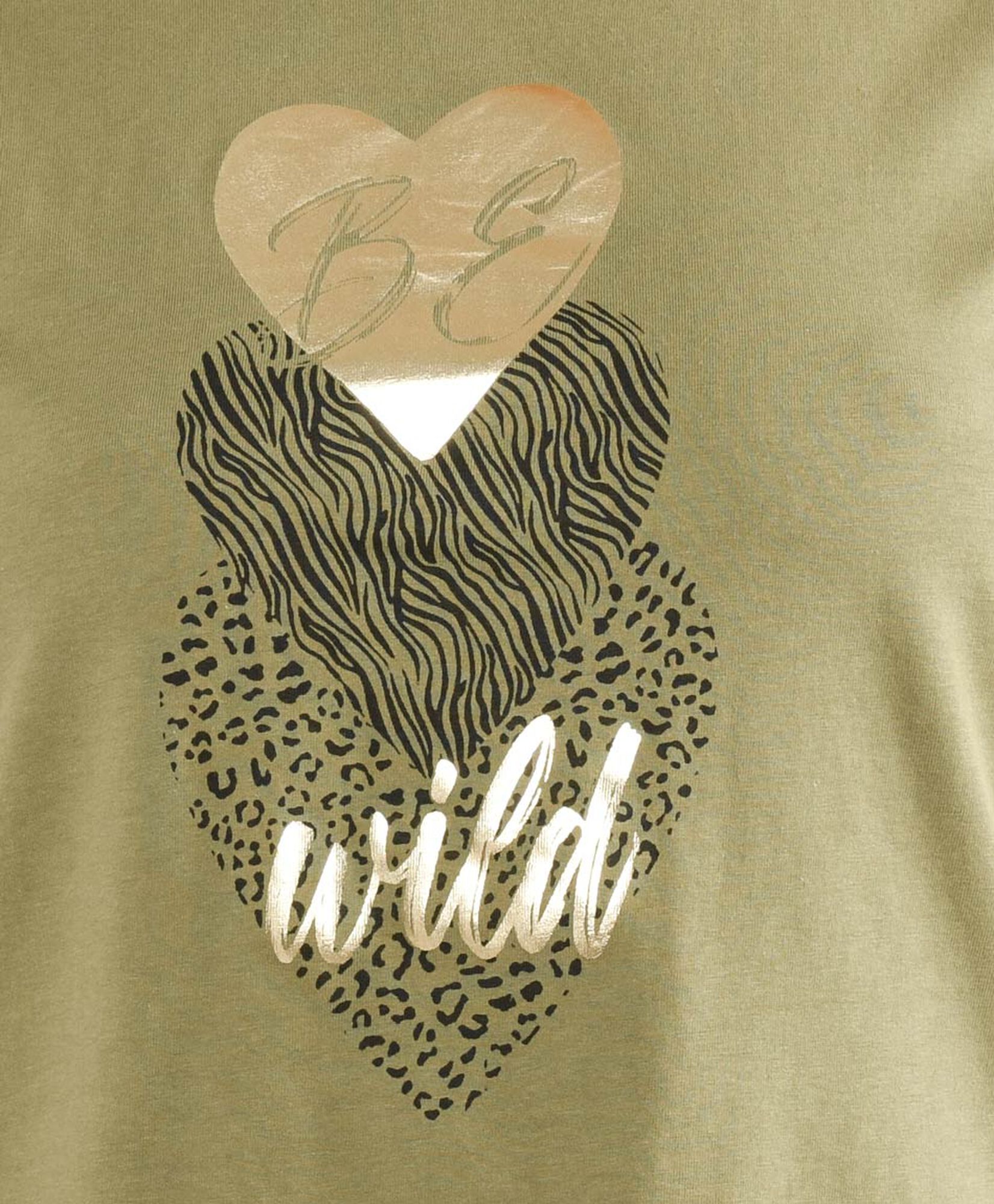 Polera mujer estampado corazones Polera mujer estampado corazones
