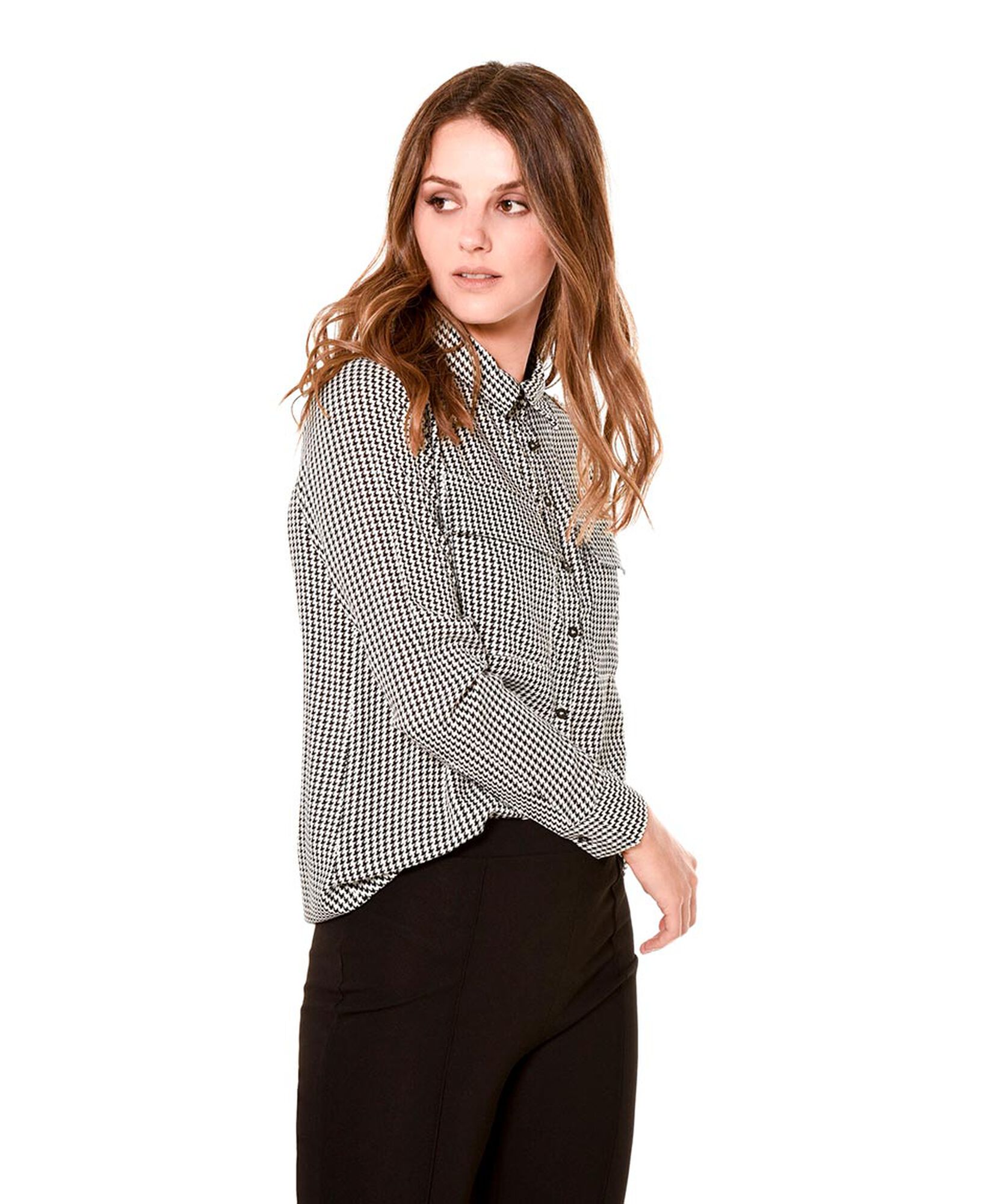 Blusa estampada bolsillo Blusa estampada bolsillo