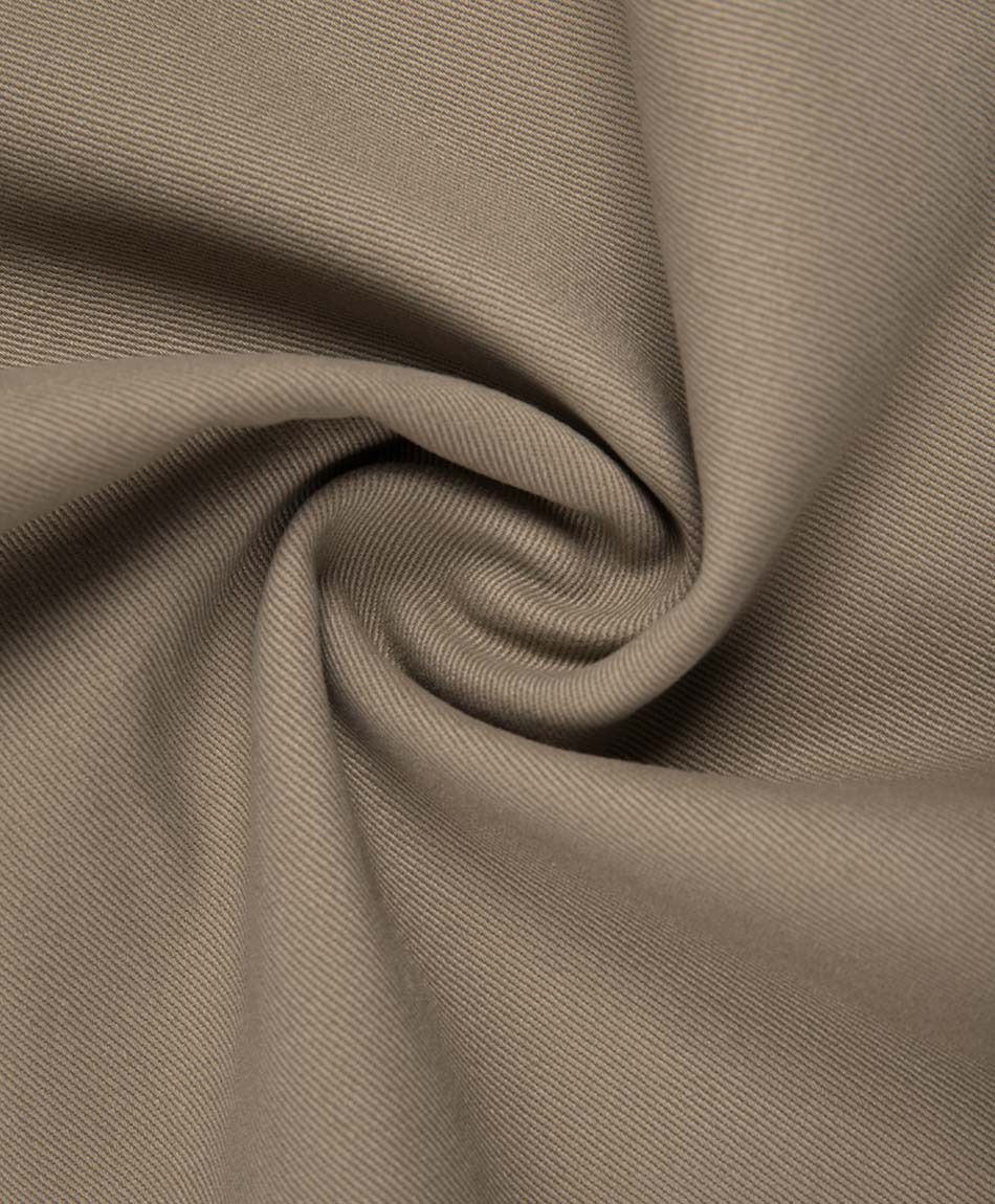 Pantal&oacute;n hombre b&aacute;sico beige
