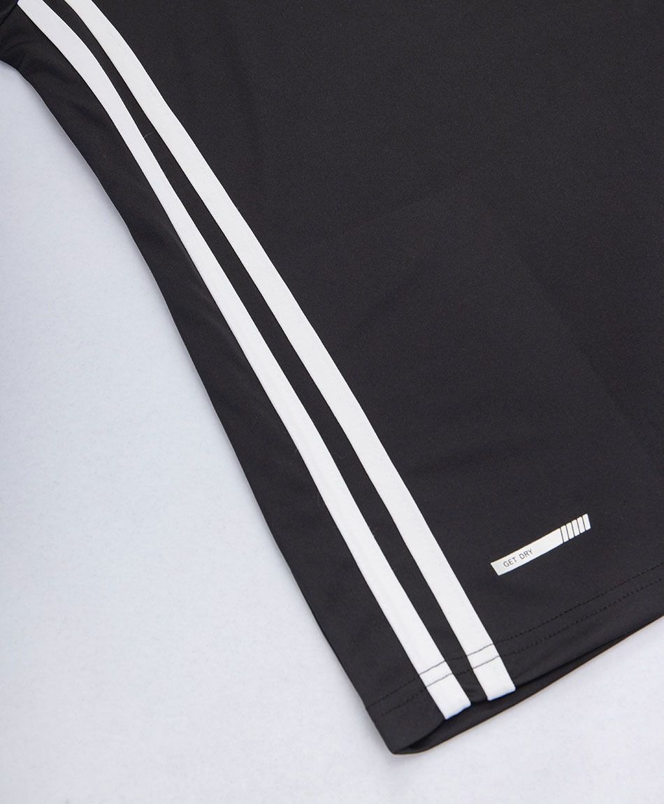 Polera deportiva hombre l&iacute;neas laterales