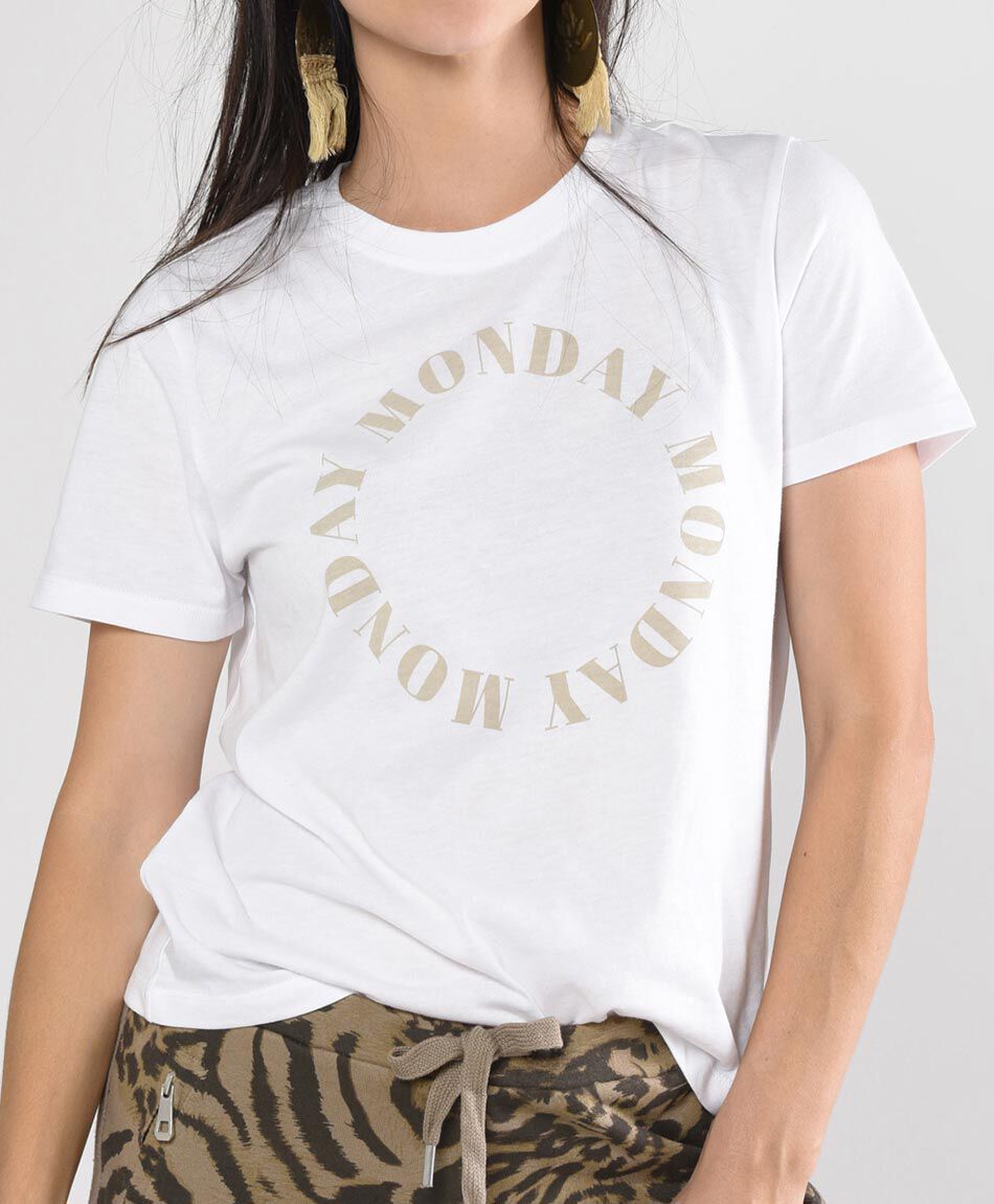 Polera mujer estampada manga corta