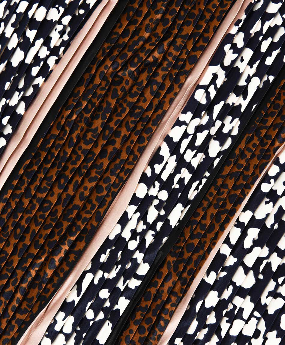 Set aros + pa&ntilde;uelo mujer animal print
