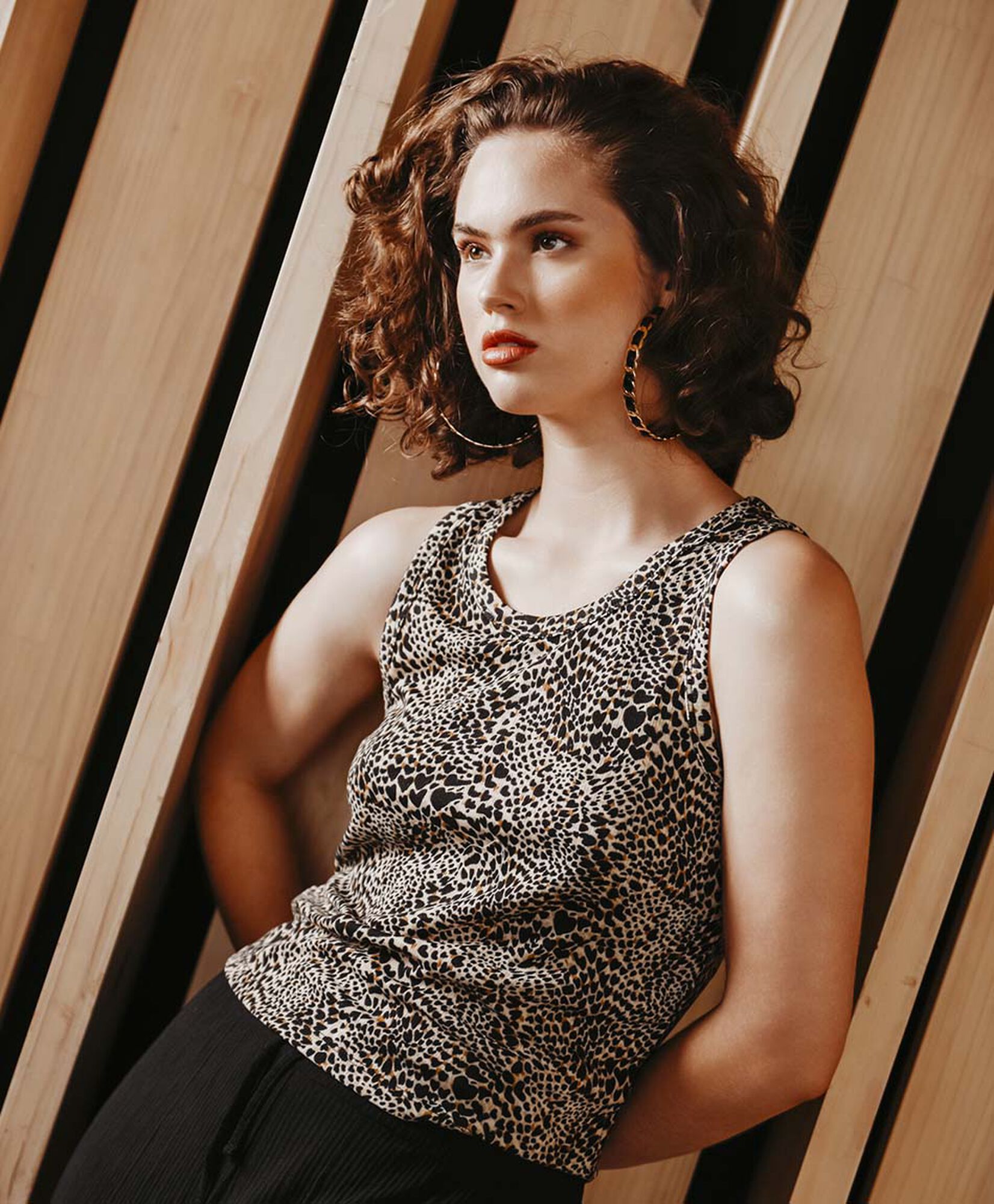 Polera mujer animal print sin mangas Polera mujer animal print sin mangas