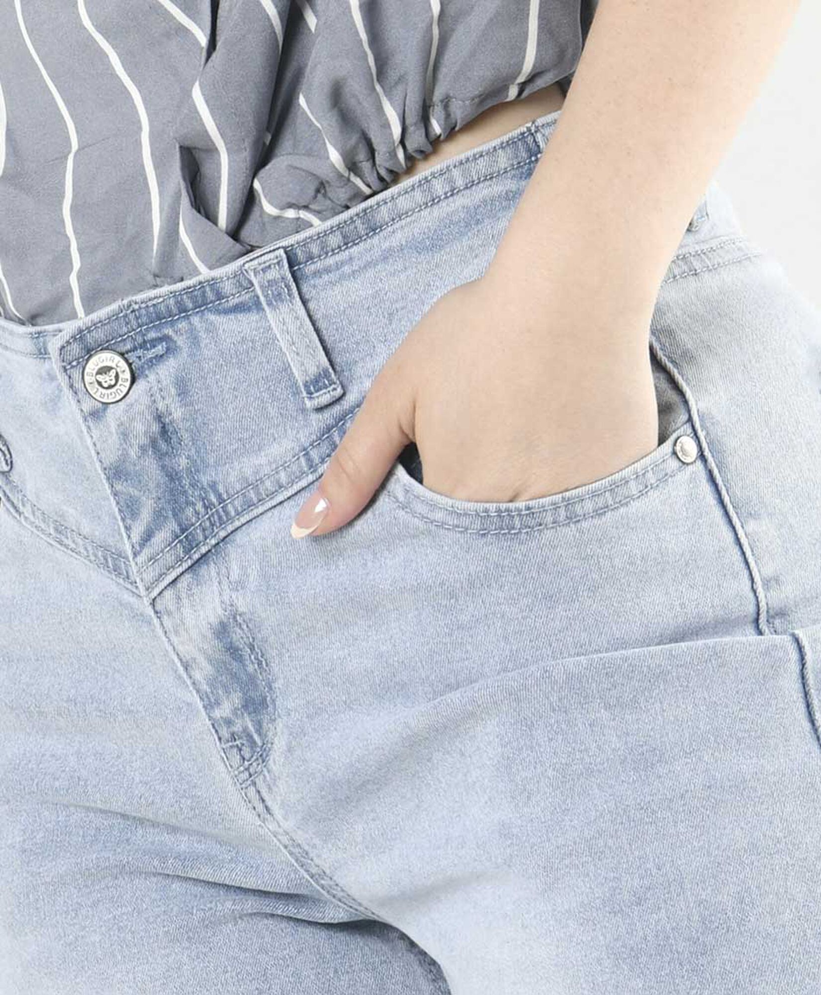Jeans mujer basta bordada Jeans mujer basta bordada
