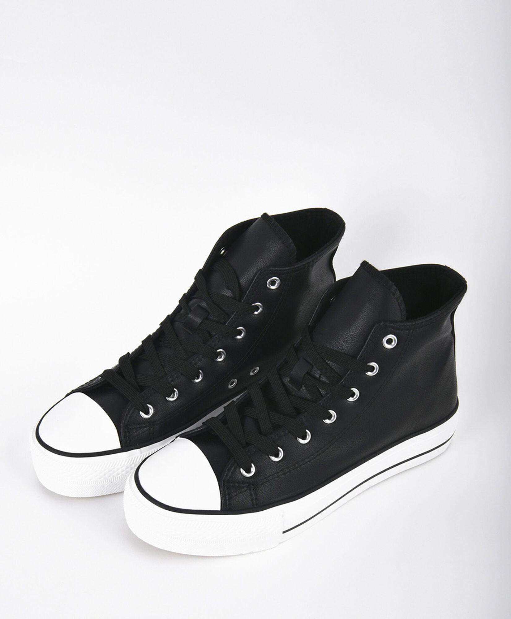 Zapatilla mujer black caña alta Zapatilla mujer black caña alta
