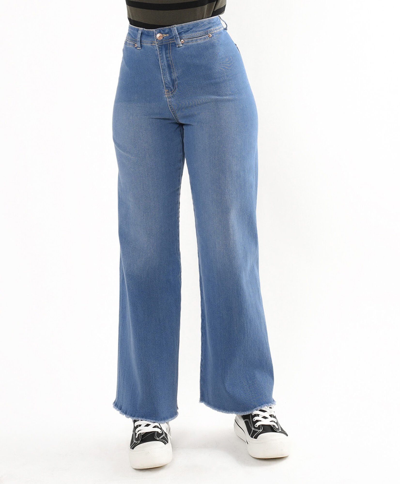 Jeans mujer bolsillos pequeños wide Jeans mujer bolsillos pequeños wide