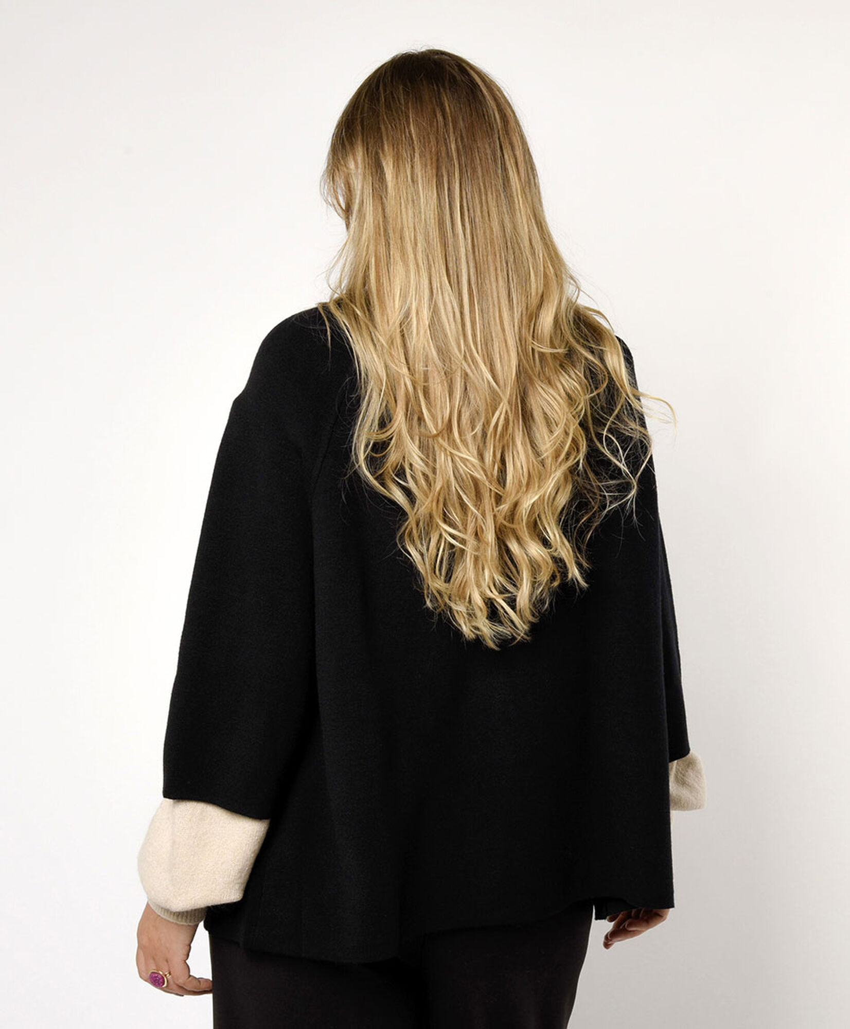 Chaqueta mujer estilo capa botones Chaqueta mujer estilo capa botones