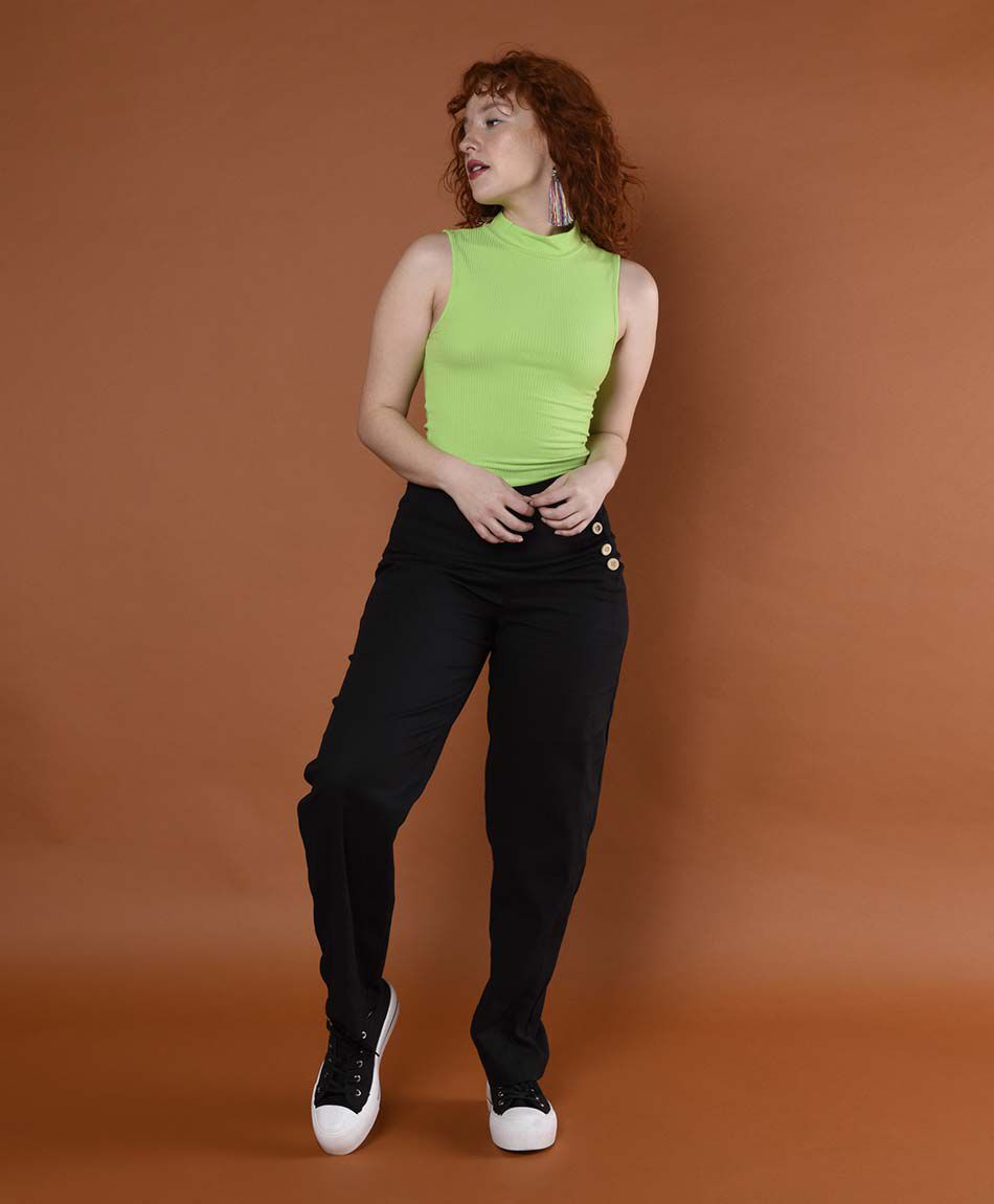 Pantal&oacute;n tiro alto botones