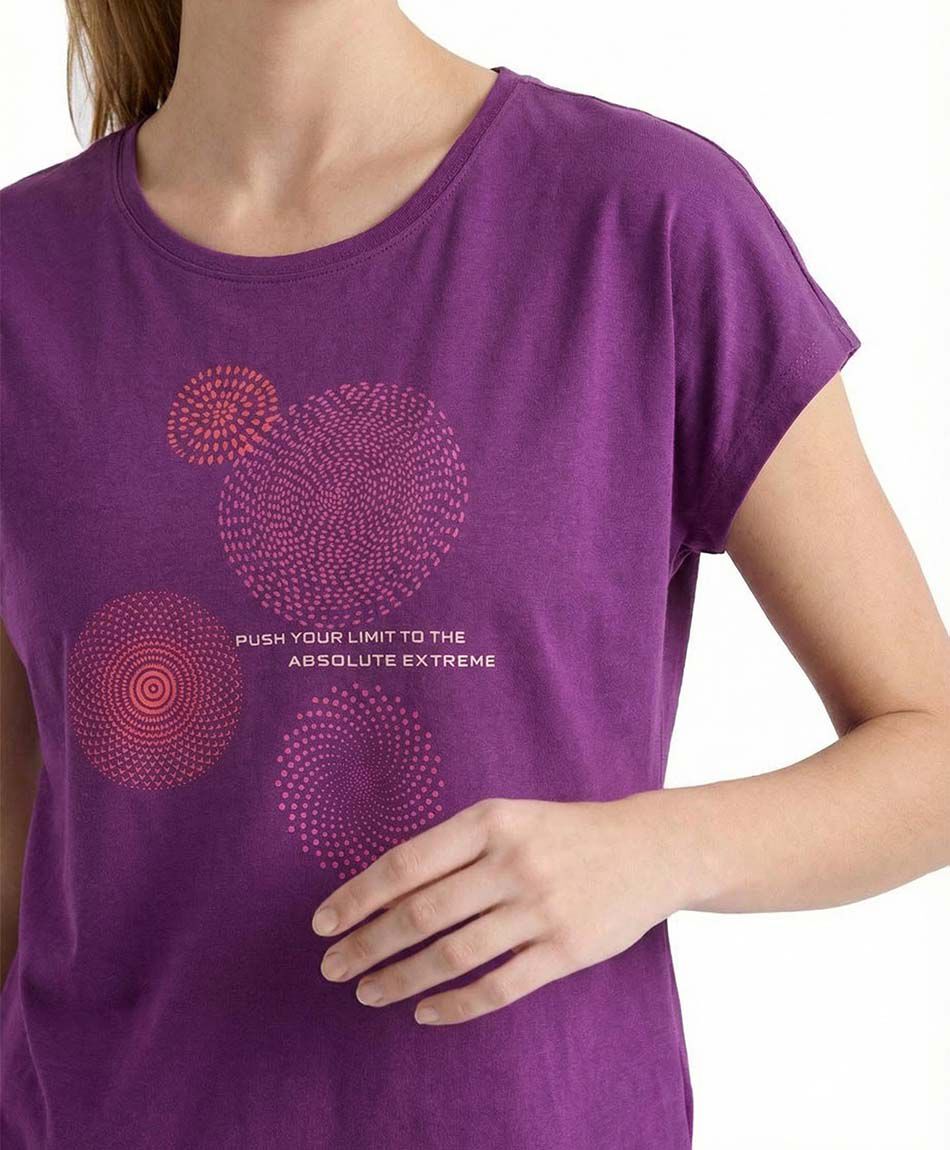 Polera deportiva mujer sentidos purpura