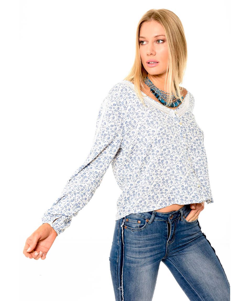 Blusa encaje estampada